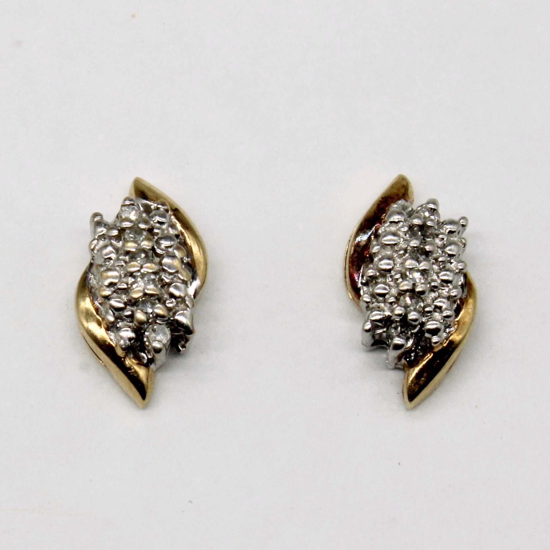 10k Gold and Diamond Earrings | 0.06ctw |