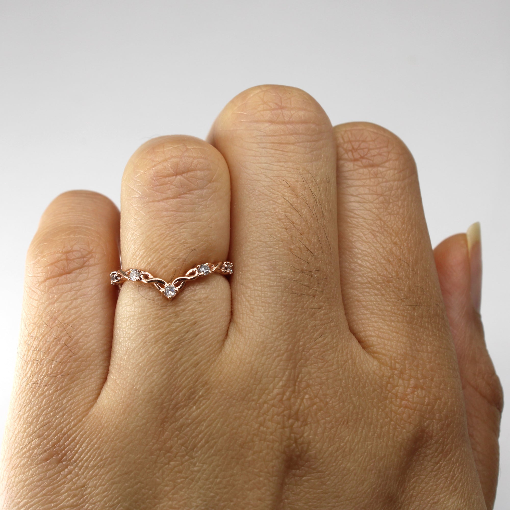 Braided Diamond Chevron Ring | 0.12ctw | SZ 4.25 |