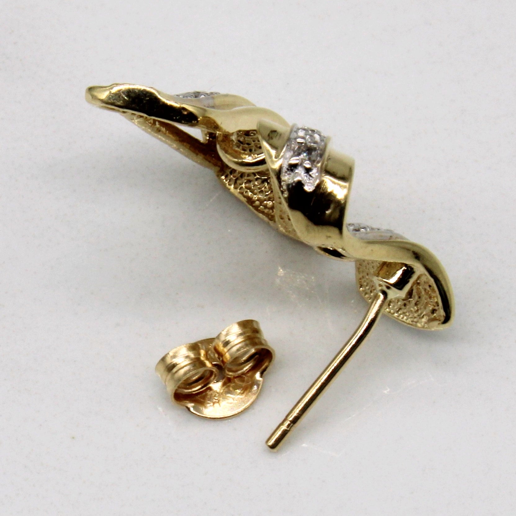Diamond Ribbon Earrings | 0.21ctw |