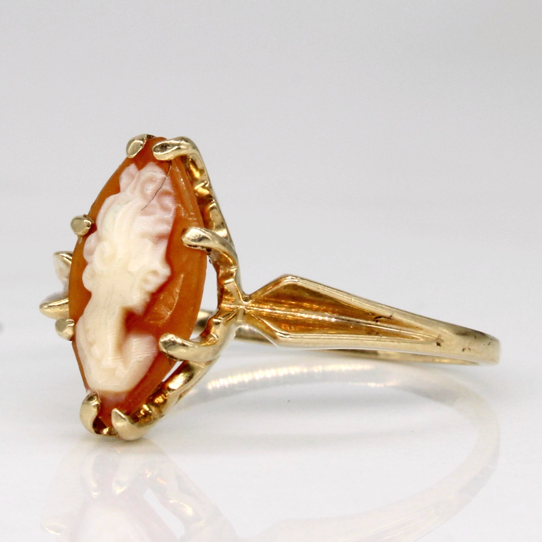 Bague camée en coquillage sculpté | 1,00 ct | Taille 6,75 | 