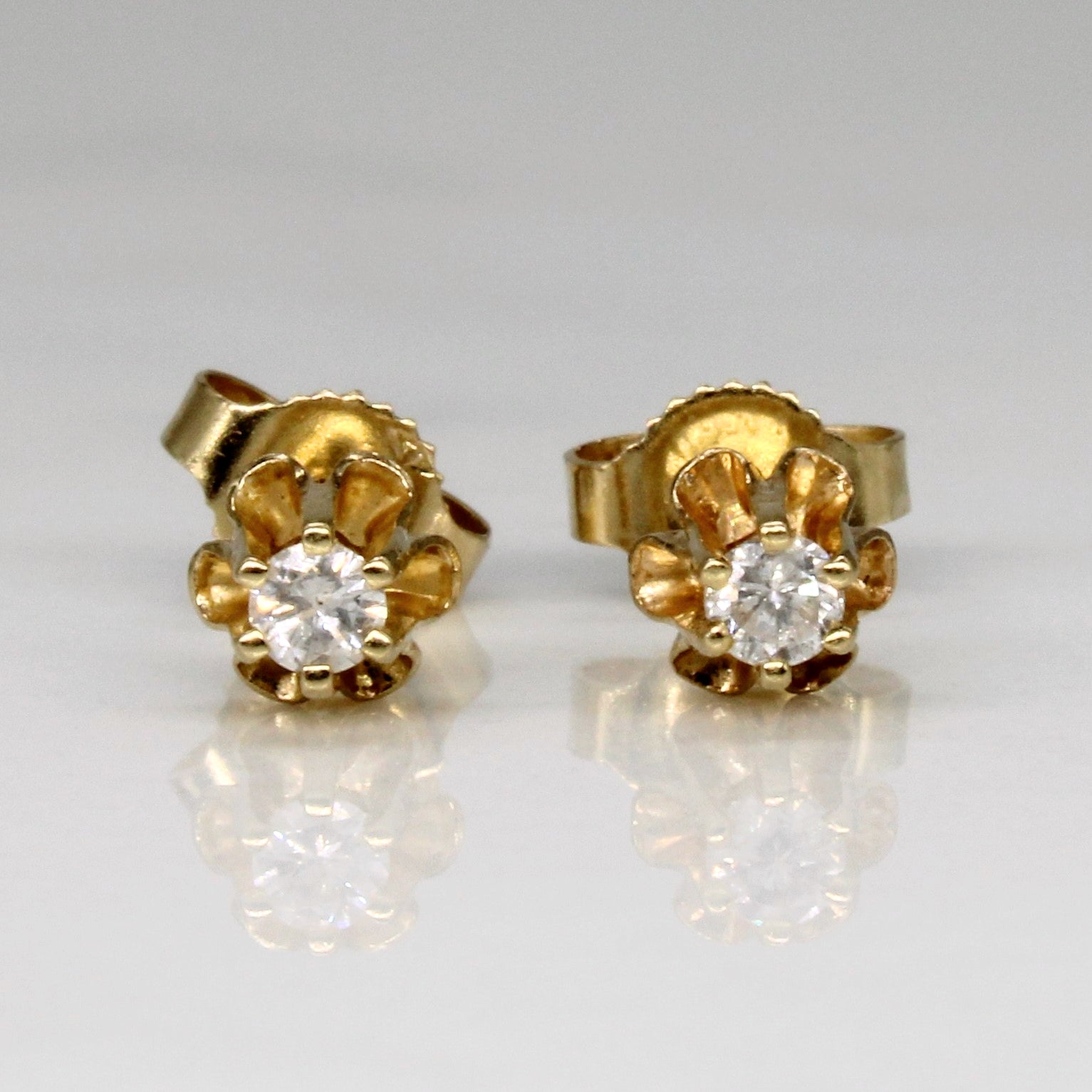 Diamond Stud Earrings | 0.10ctw |