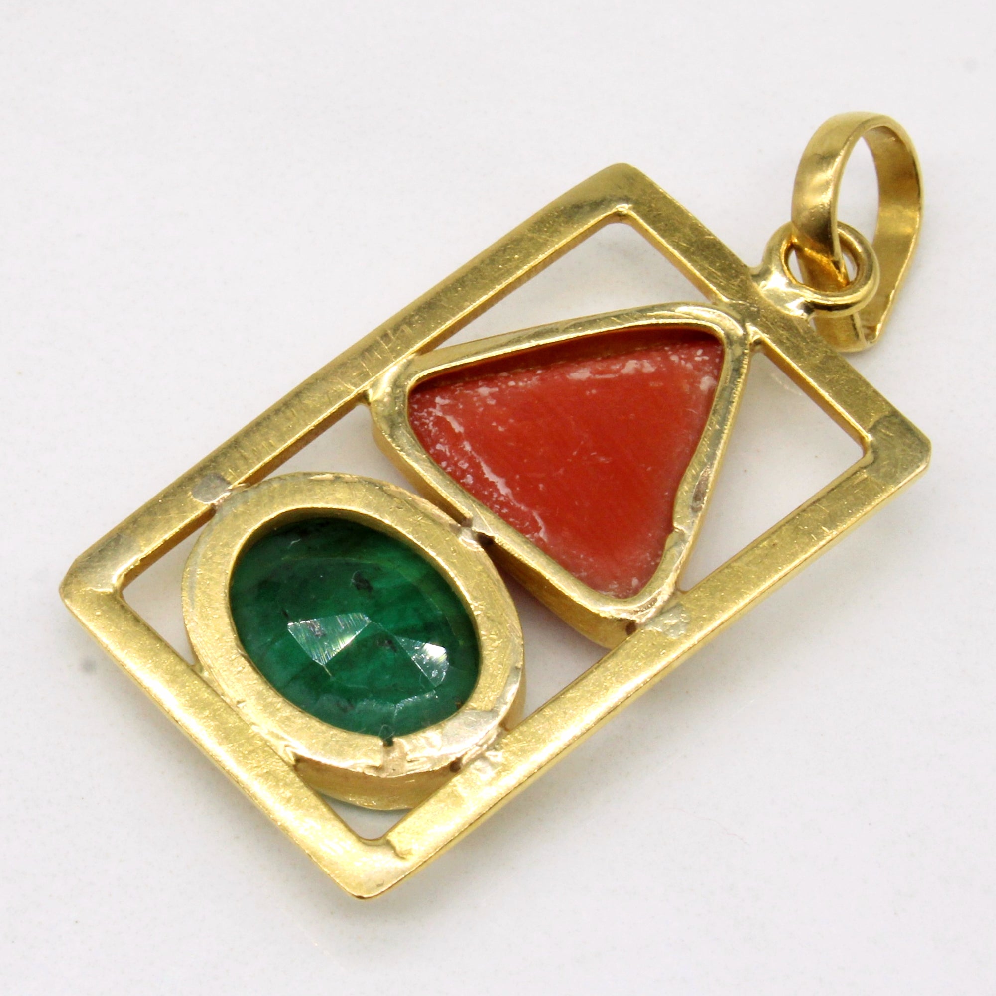 Coral & Emerald Pendant | 3.50ct, 2.30ct |