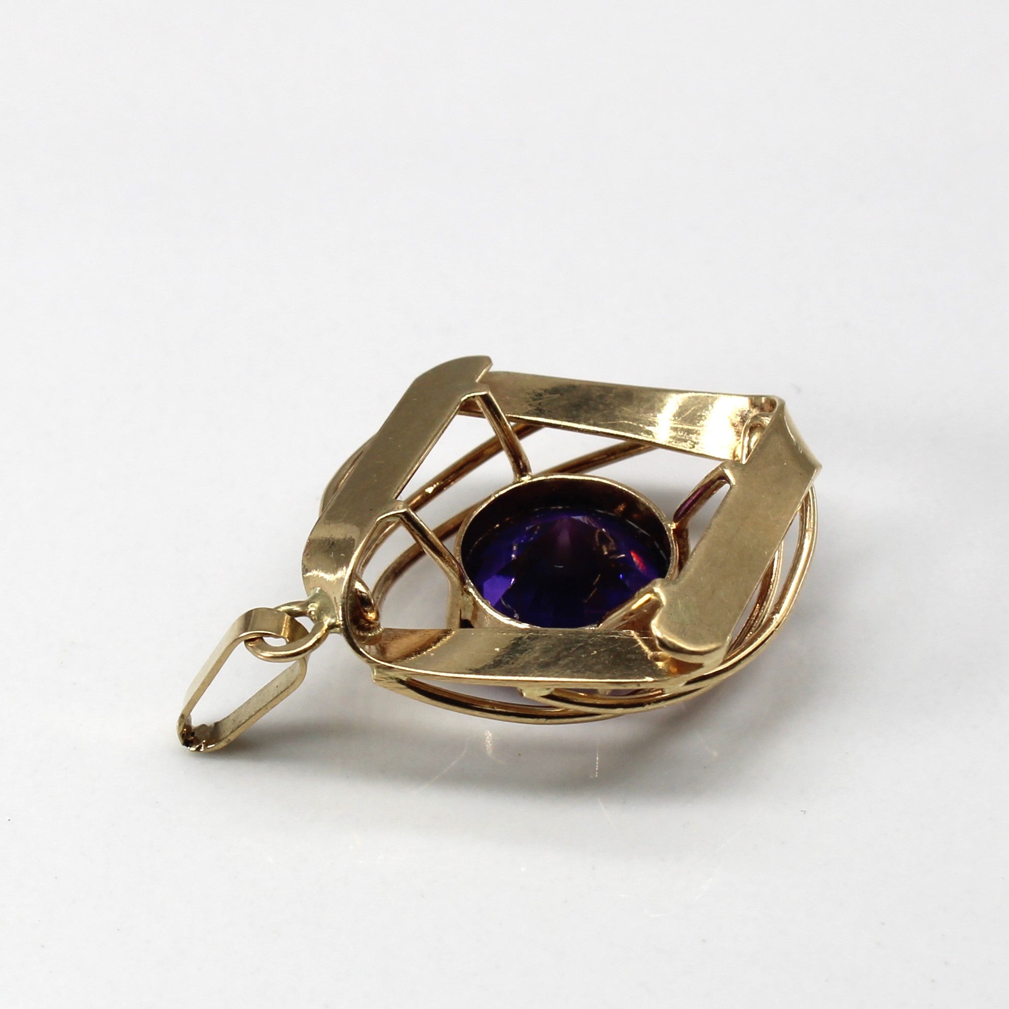 Synthetic Purple Sapphire Gold Pendant | 4.70ct |