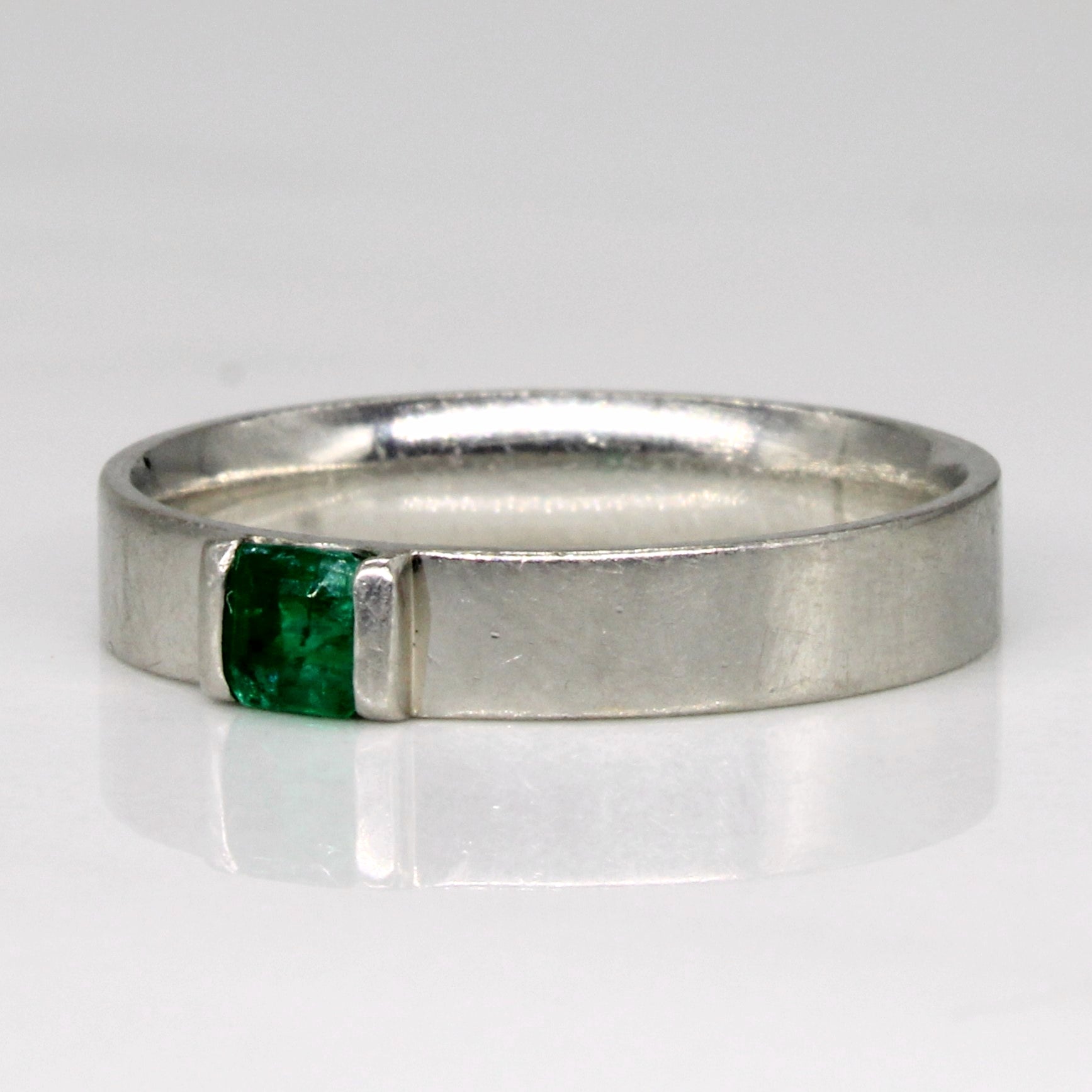 Platinum and Emerald Band | 0.13ct | SZ 5.5