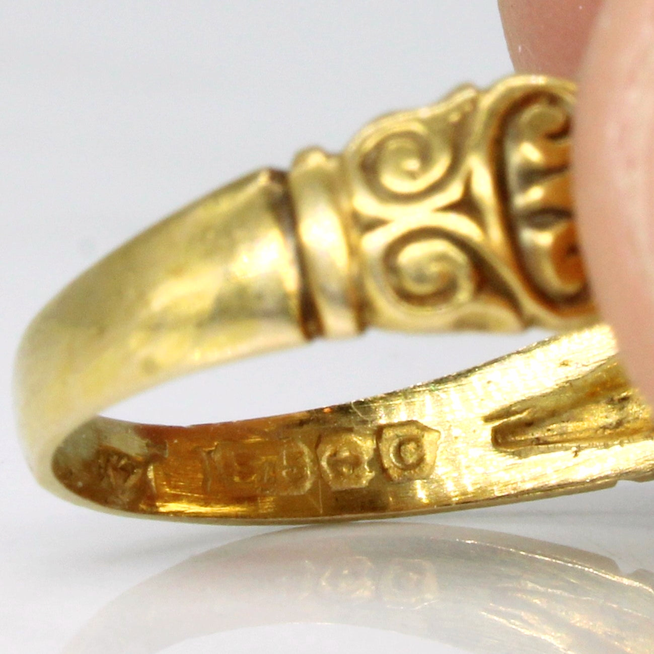 14k Yellow Gold Hallmarked Emerald Ring | 0.03ctw | SZ 7.5