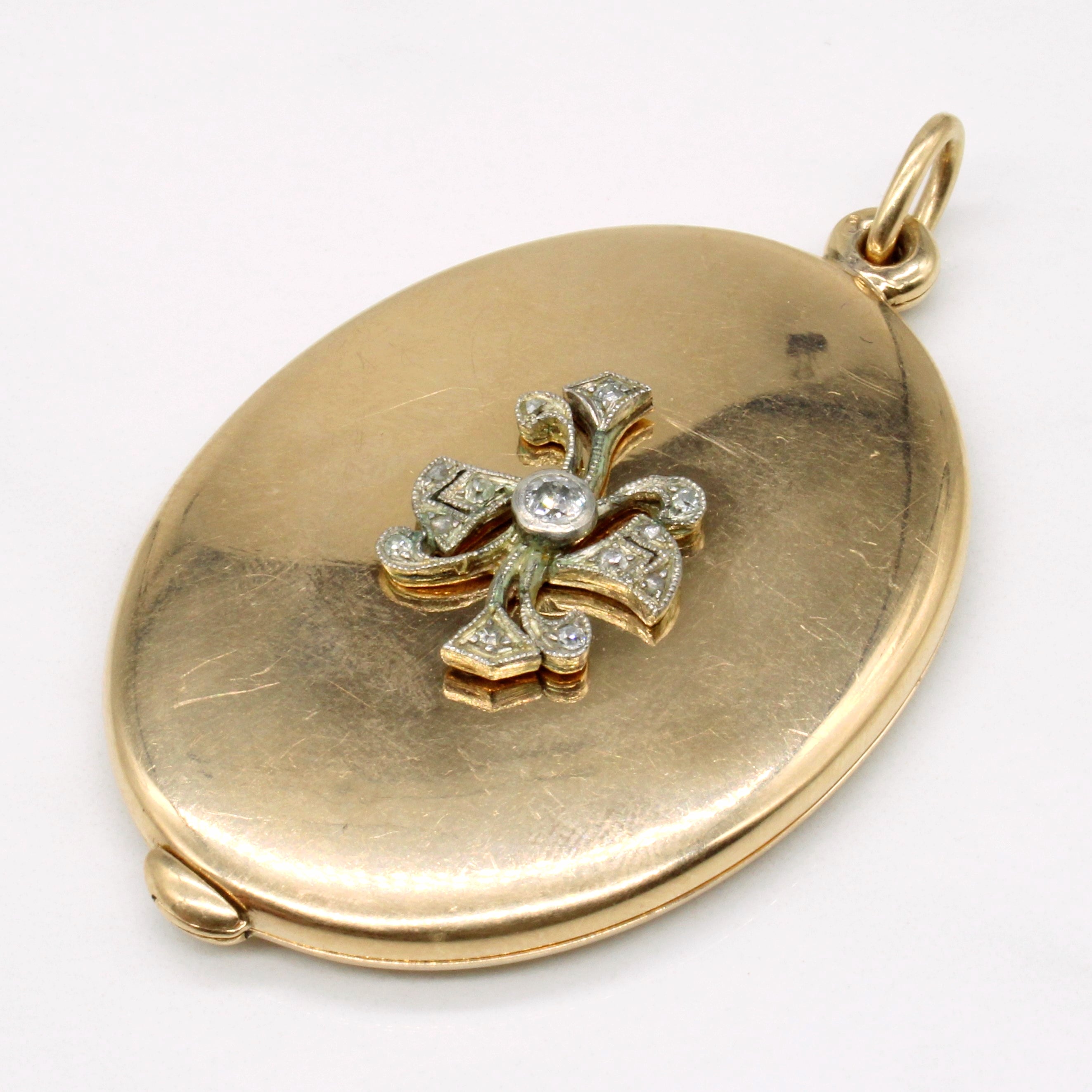 Diamond Locket Pendant | 0.20ctw |