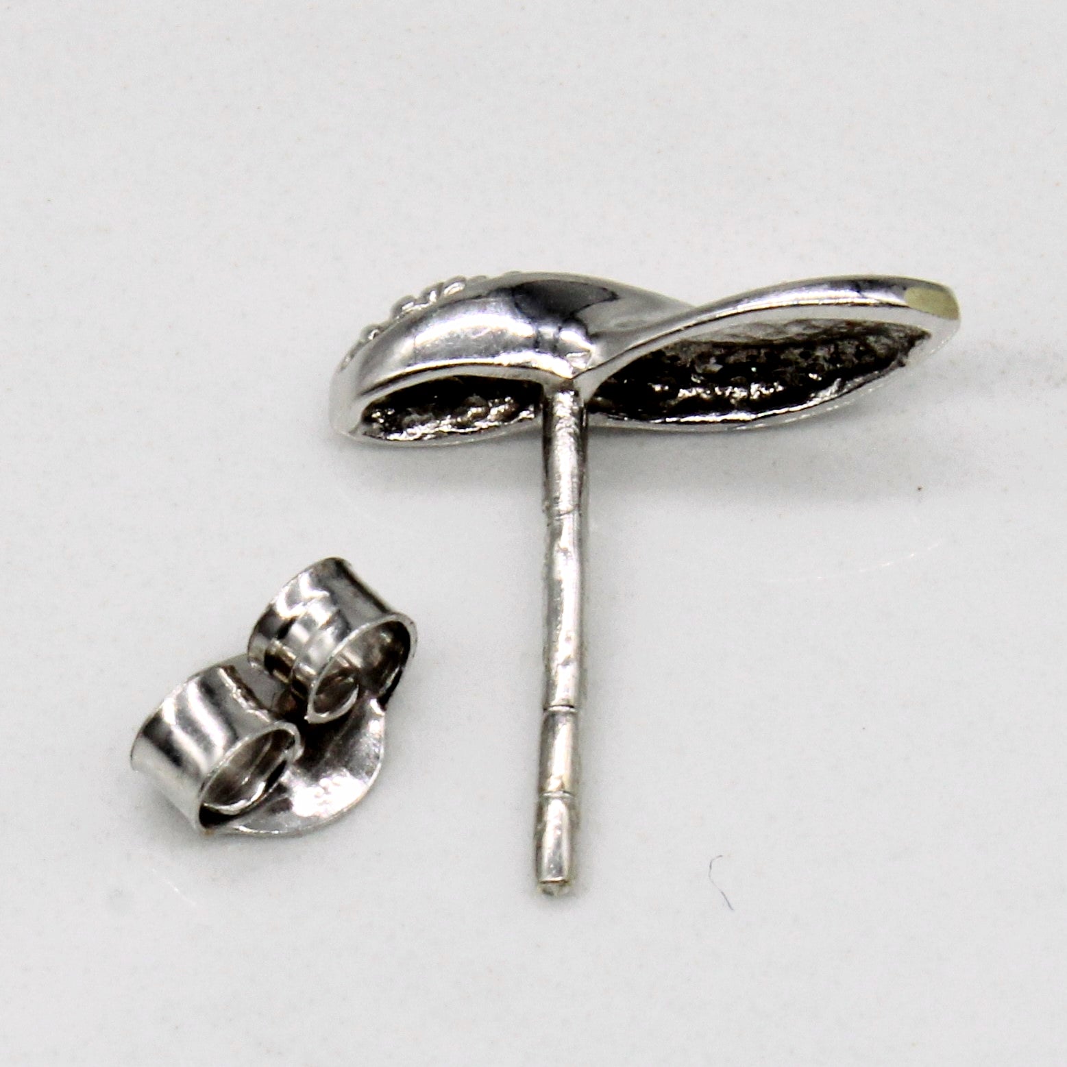 10 White Gold Diamond Earrings | 0.03ctw |