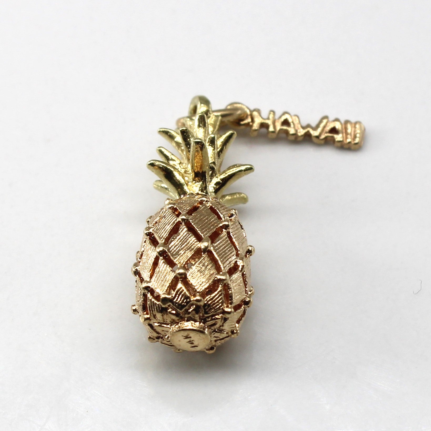 Yellow Gold Pineapple Pendant