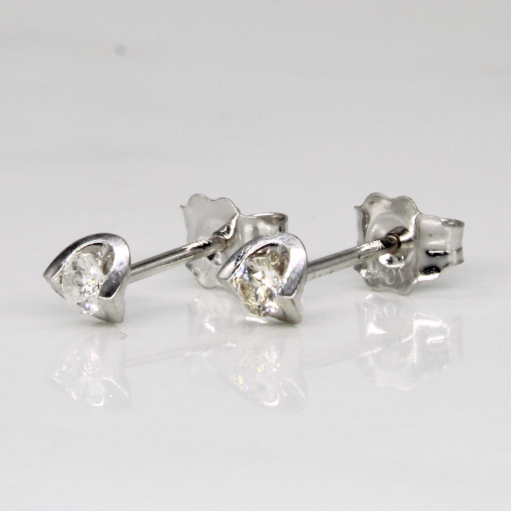 Diamond Stud Earrings | 0.10ctw |