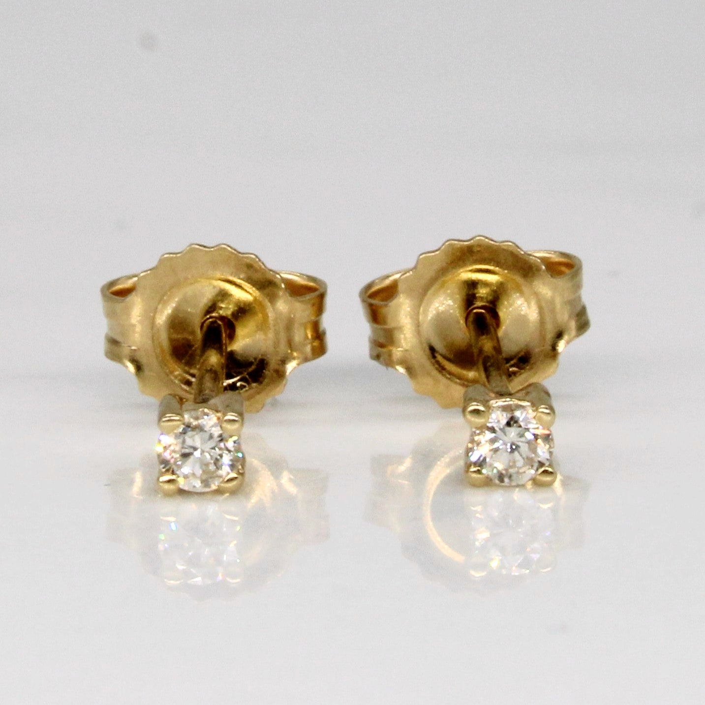 14k Yellow Gold Diamond Stud Earrings | 0.06ctw |