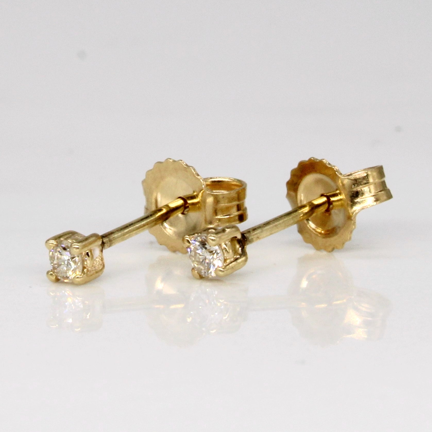 14k Yellow Gold Diamond Stud Earrings | 0.06ctw |