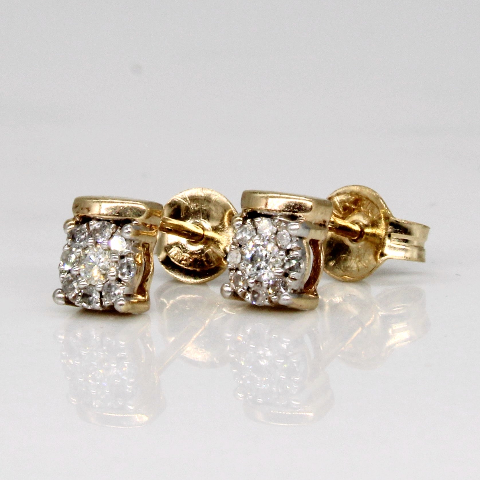 Boucles d'oreilles puces en diamants en grappe | 0,12 ct au total | 