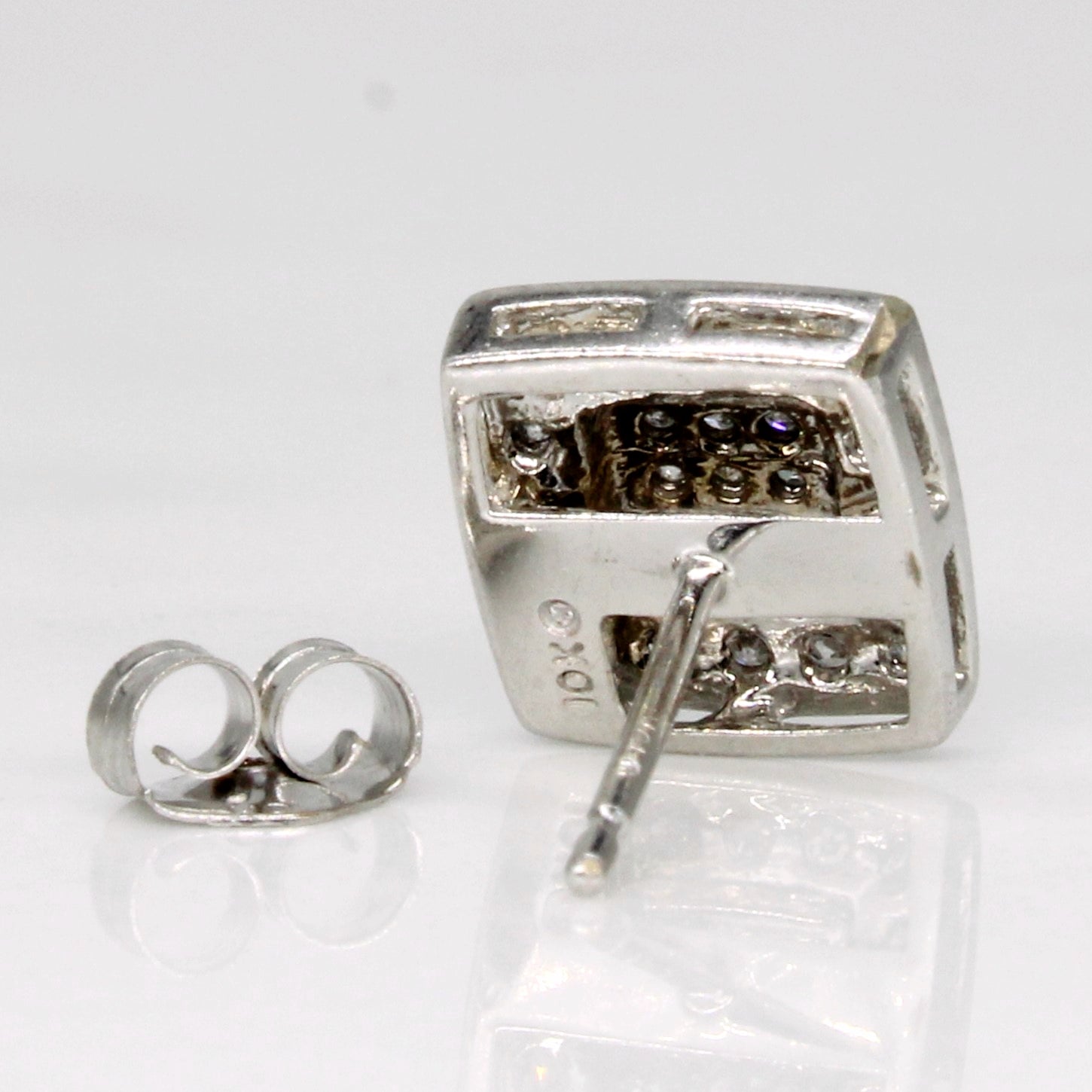 10k White Gold Diamond Earrings | 0.25ctw |