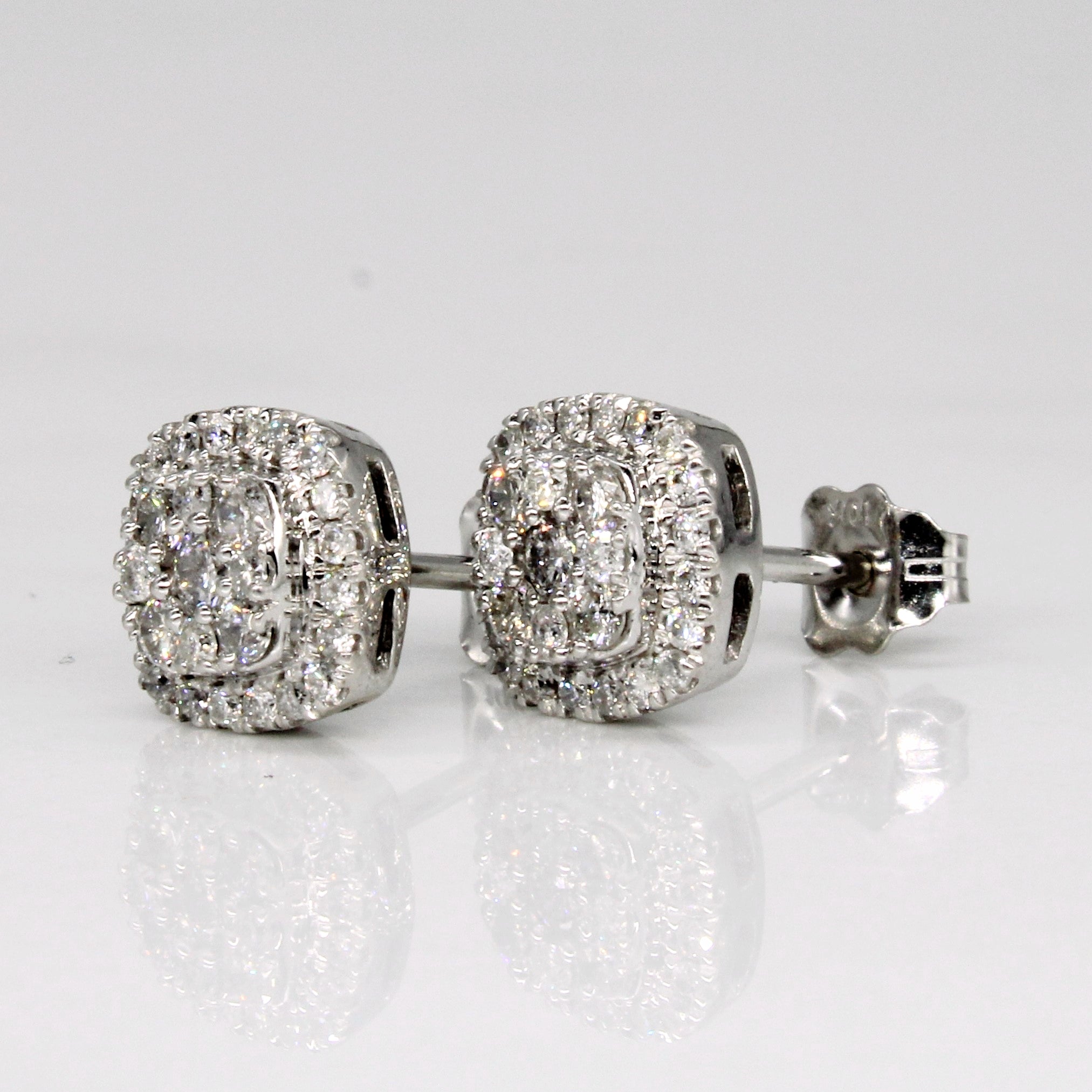 Boucles d'oreilles puces en or blanc 10 carats serties de diamants en grappe | 0,44 ct au total | 