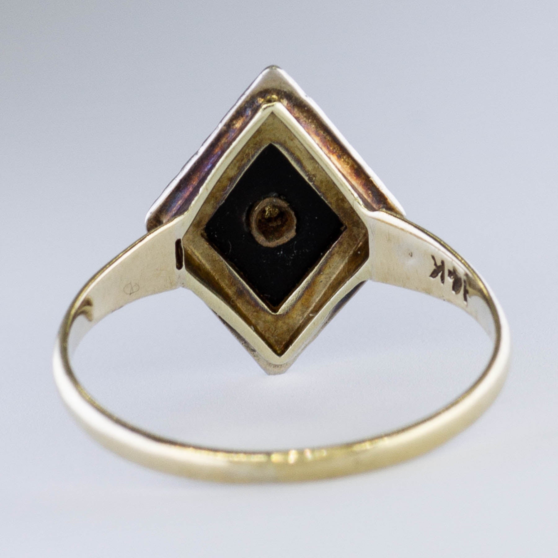 Onyx & Pearl Ring | 1.75ct | SZ 7.25 |