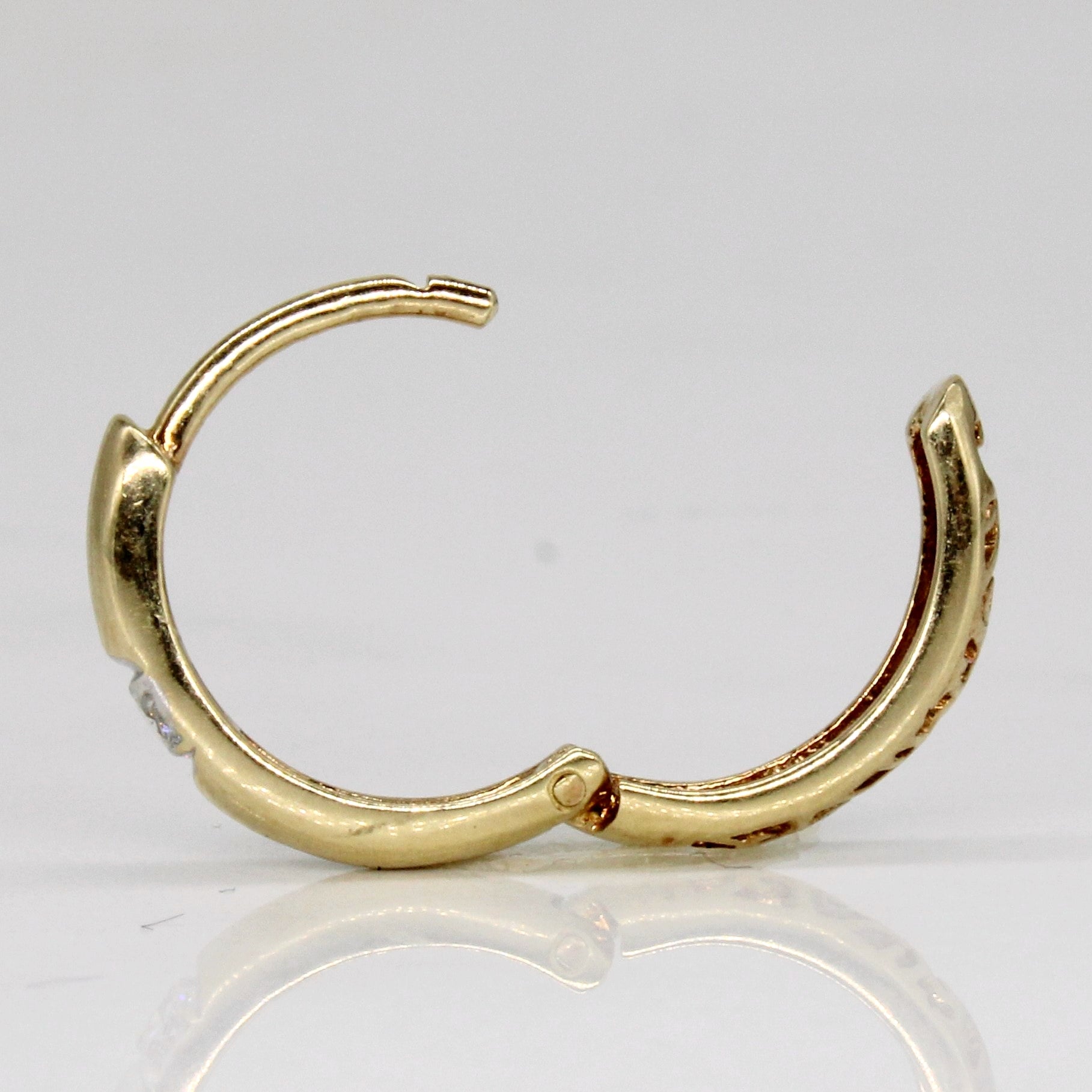 10k Yellow Gold Diamond Hoop Earrings | 0.10ctw |
