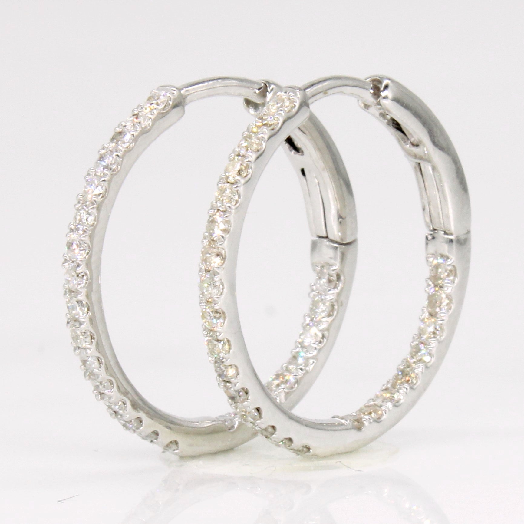 18k White Gold Diamond Hoop Earrings | 0.50ctw |