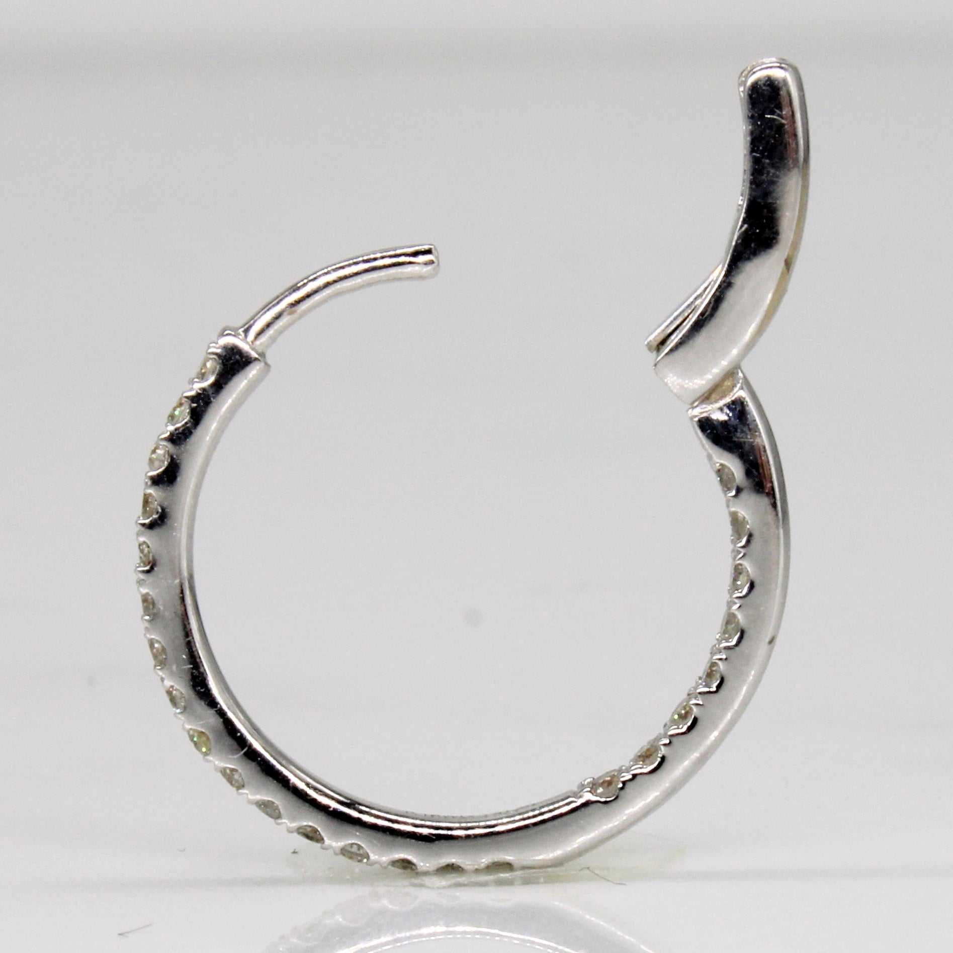 18k White Gold Diamond Hoop Earrings | 0.50ctw |