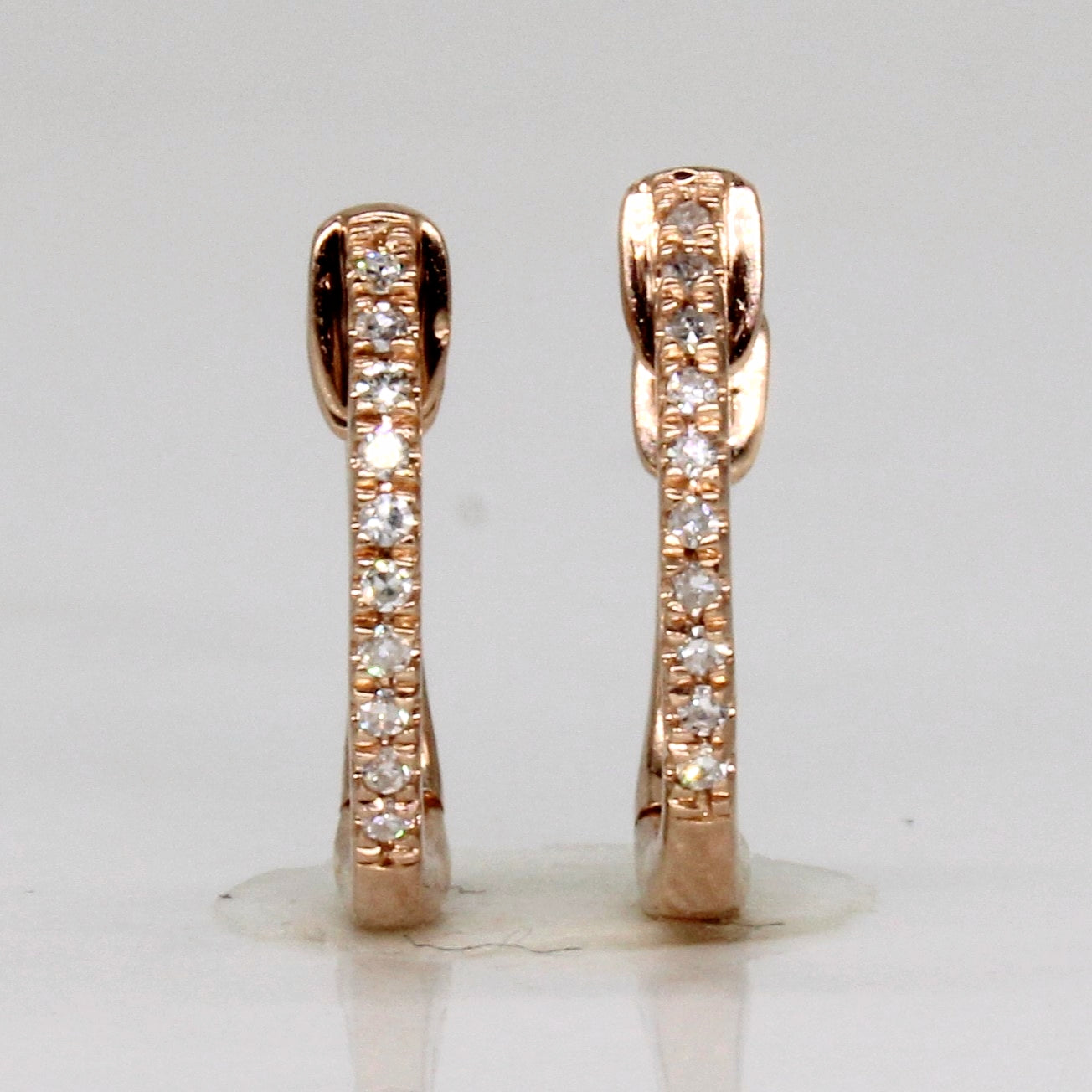 Boucles d'oreilles créoles en or rose 10 carats et diamants | 0,06 ct au total | 