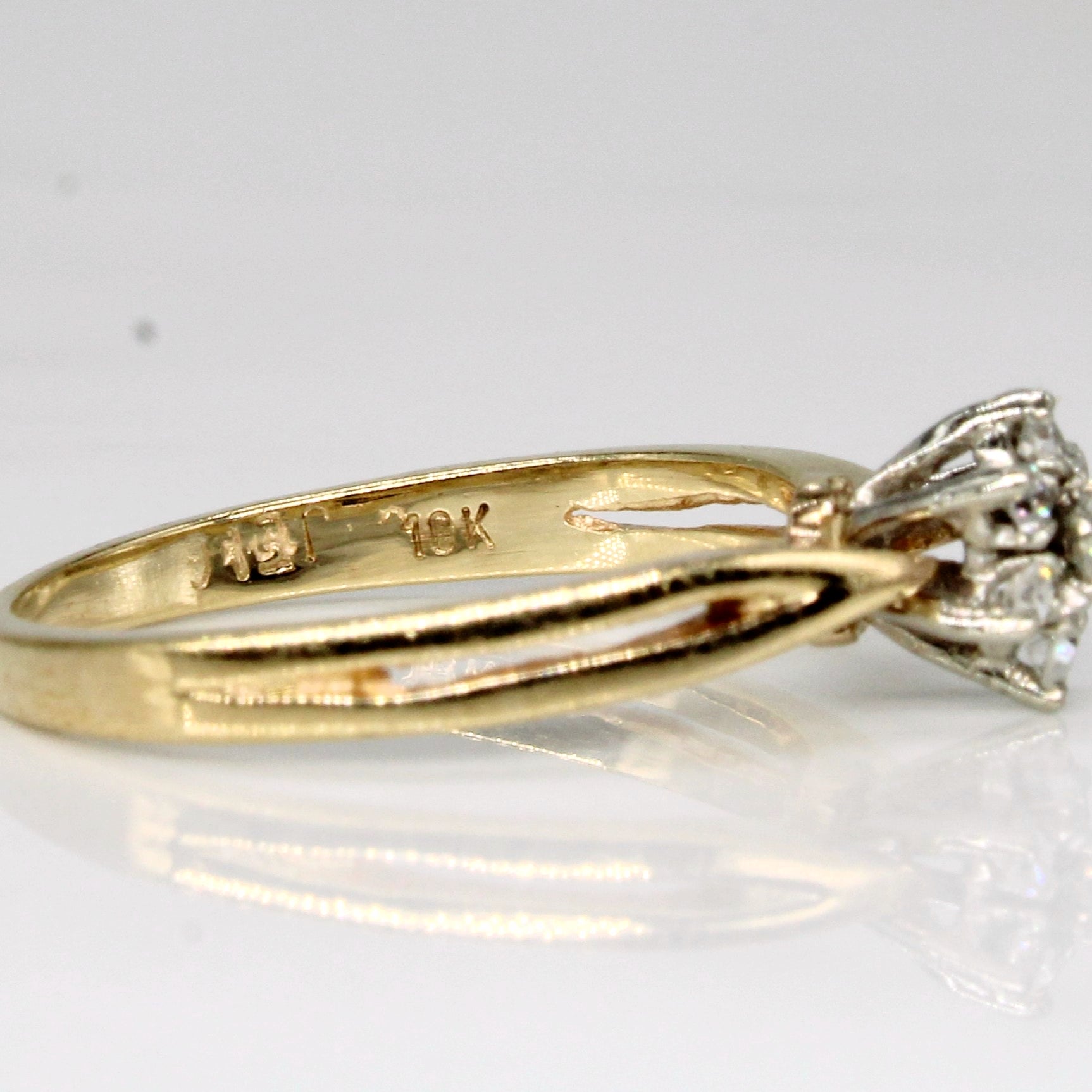 Diamond Cluster Ring | 0.08ctw | SZ 4.25 |