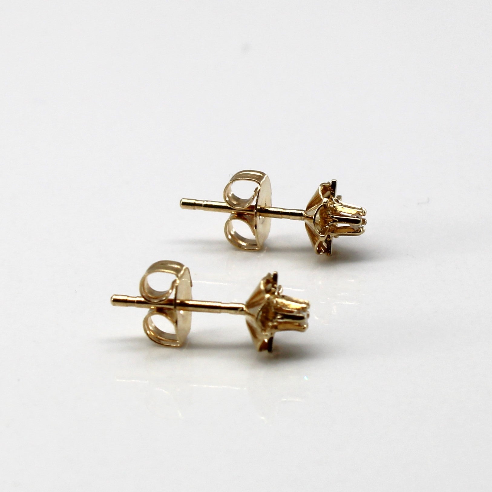 Claw Set Diamond Stud Earrings | 0.04ctw |