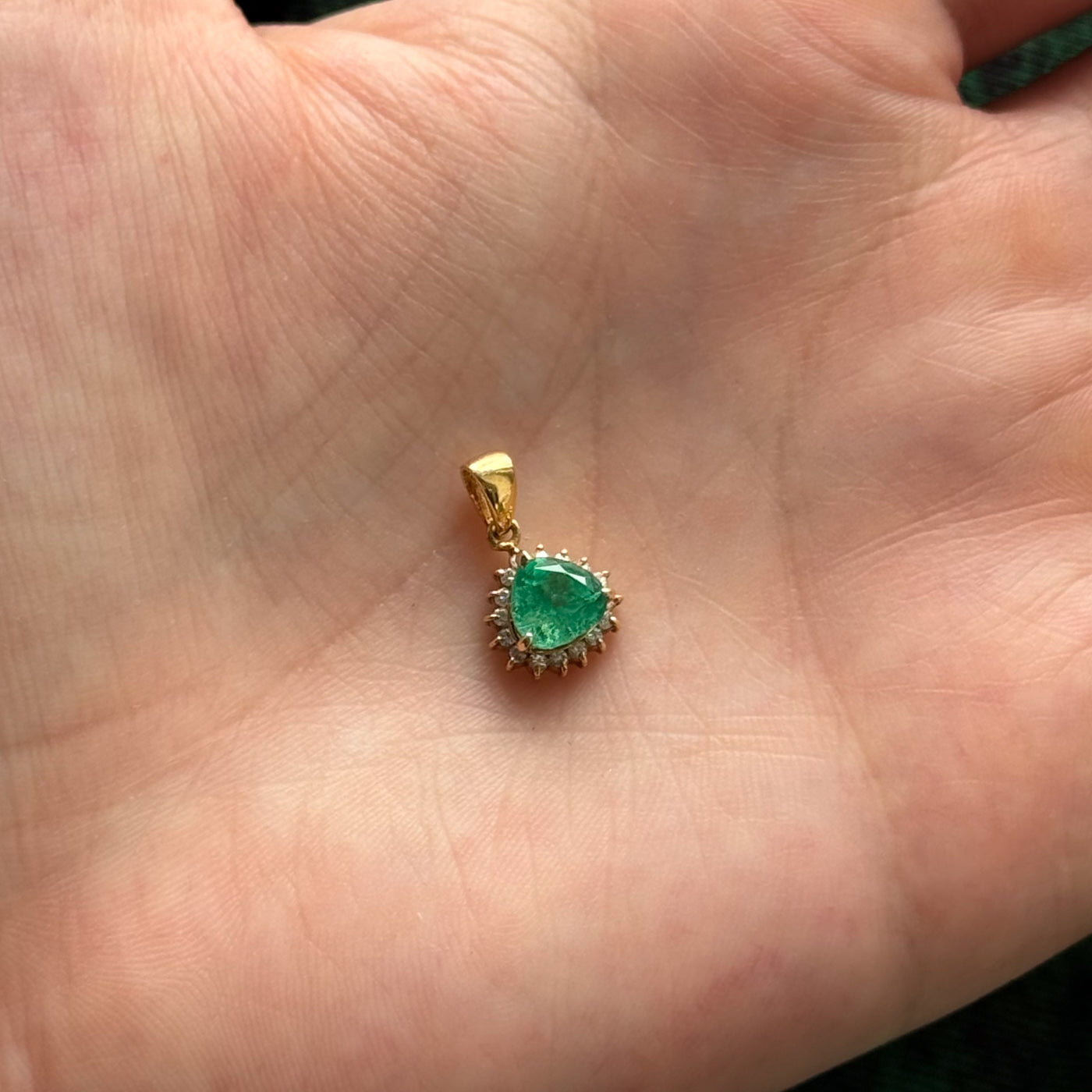 Emerald & Diamond Pendant | 0.82ct, 0.12ctw |