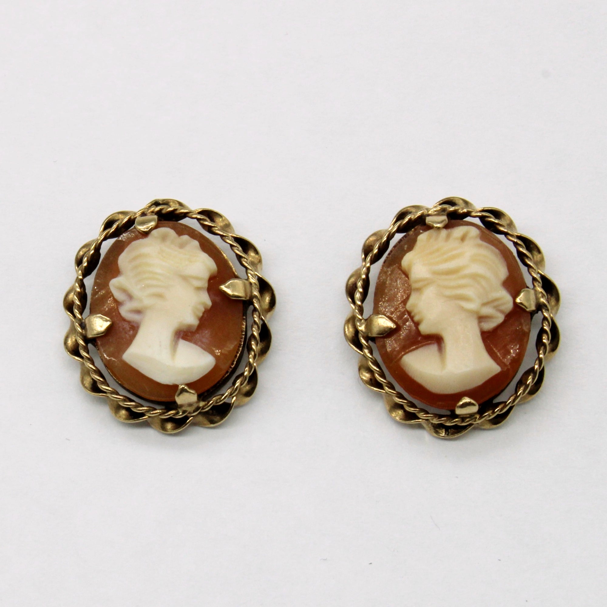 Carved Shell Cameo Earrings | 3.50ctw |