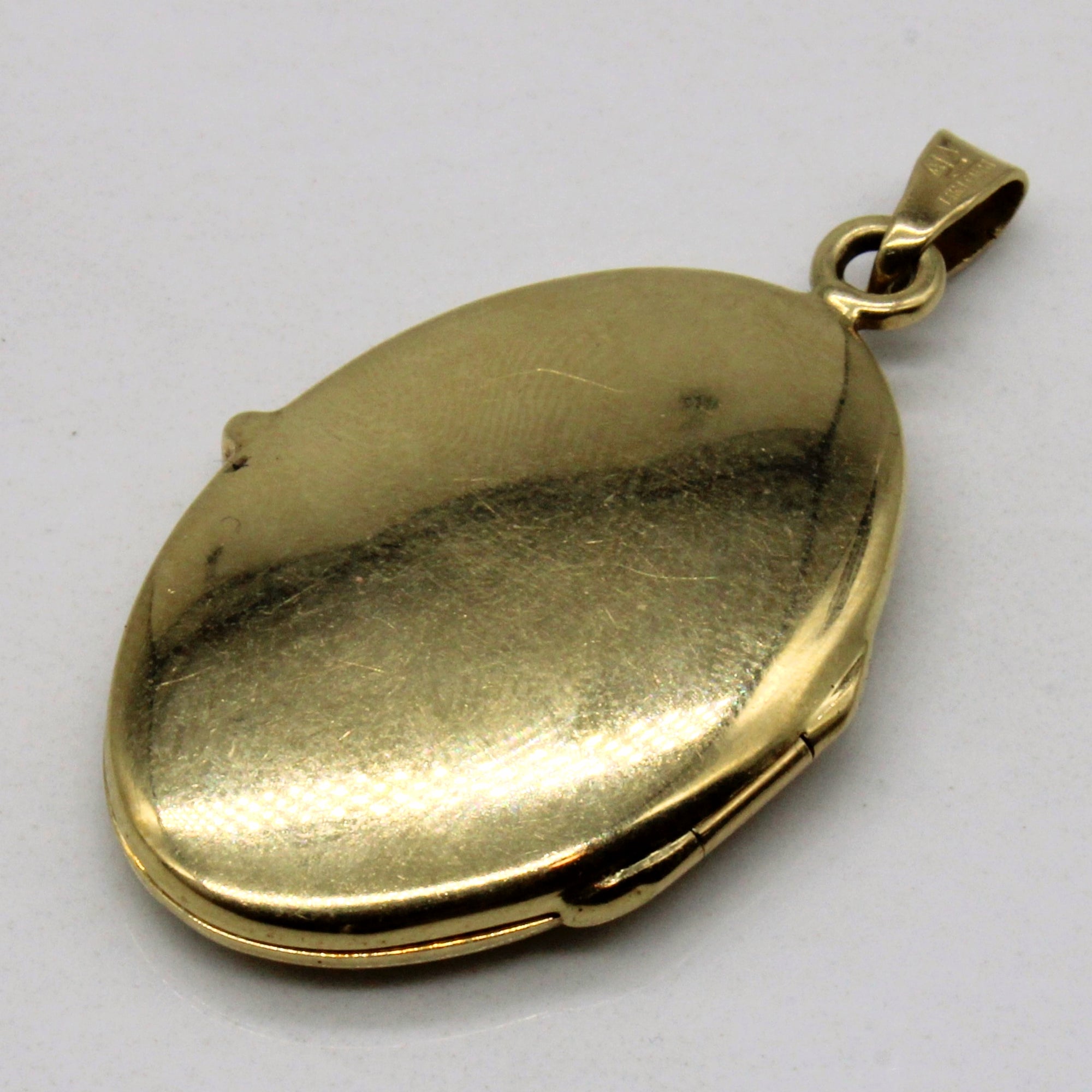 14k Yellow Gold Floral Locket