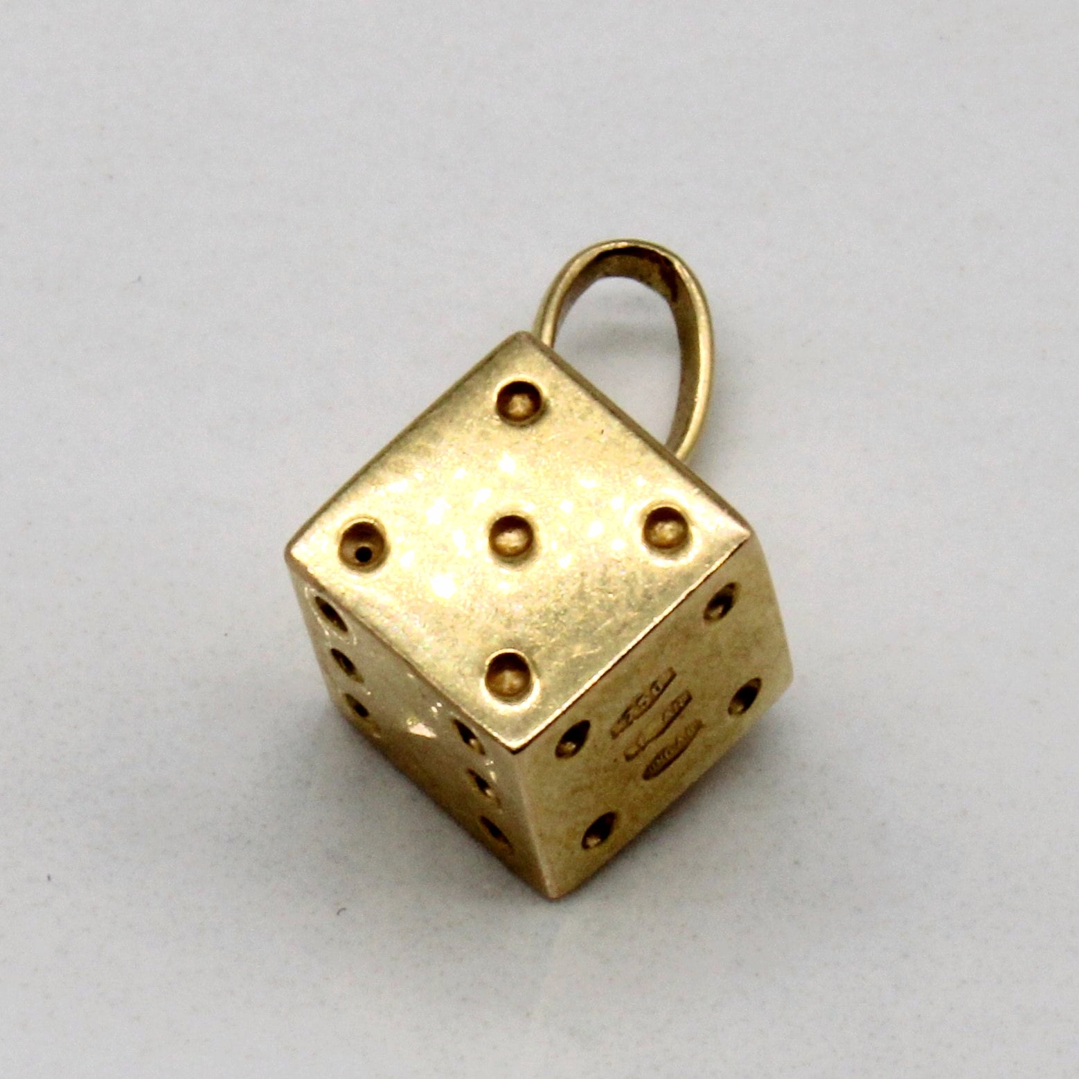 18k Yellow Gold Dice Pendant