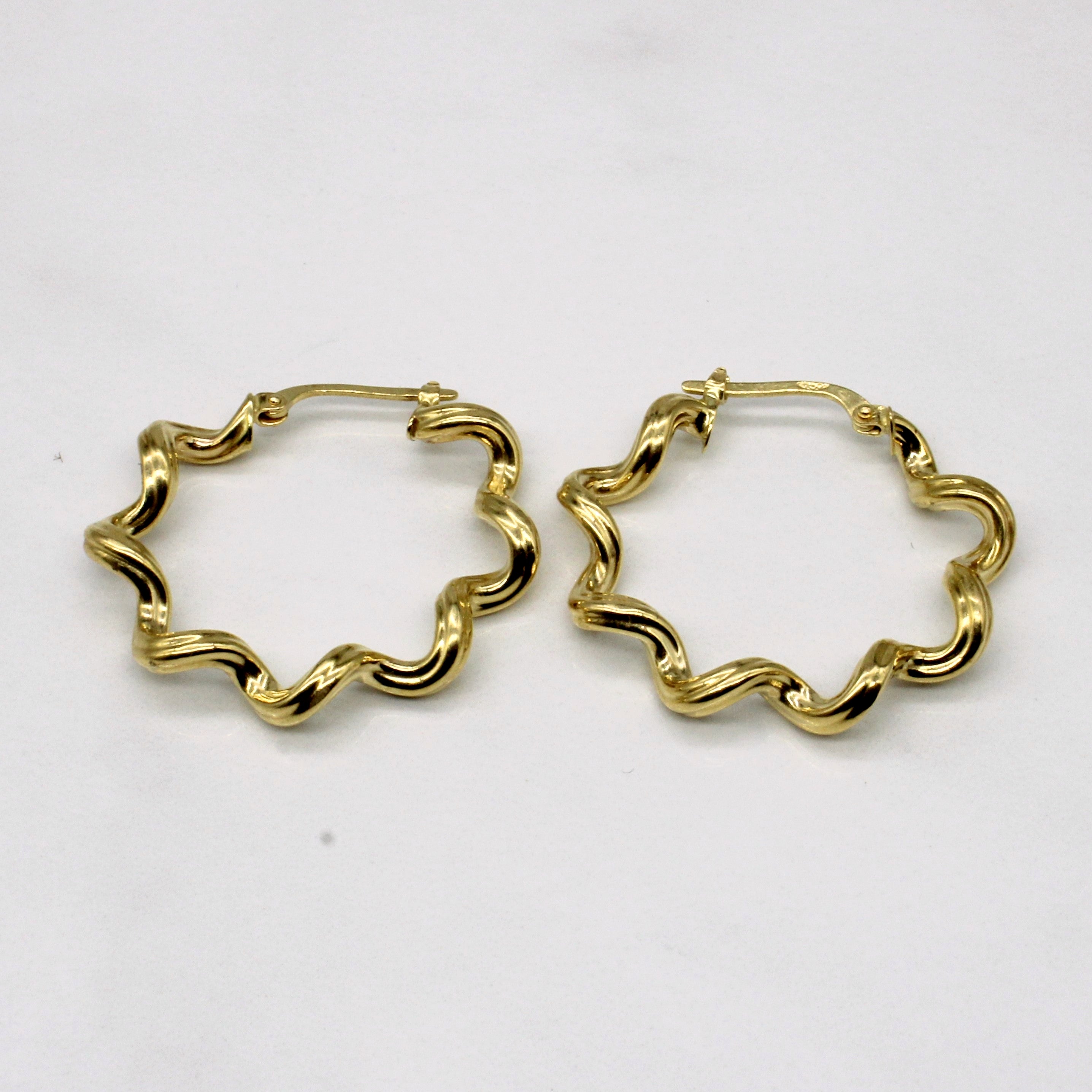 18k Yellow Gold Corkscrew Hoop Earrings