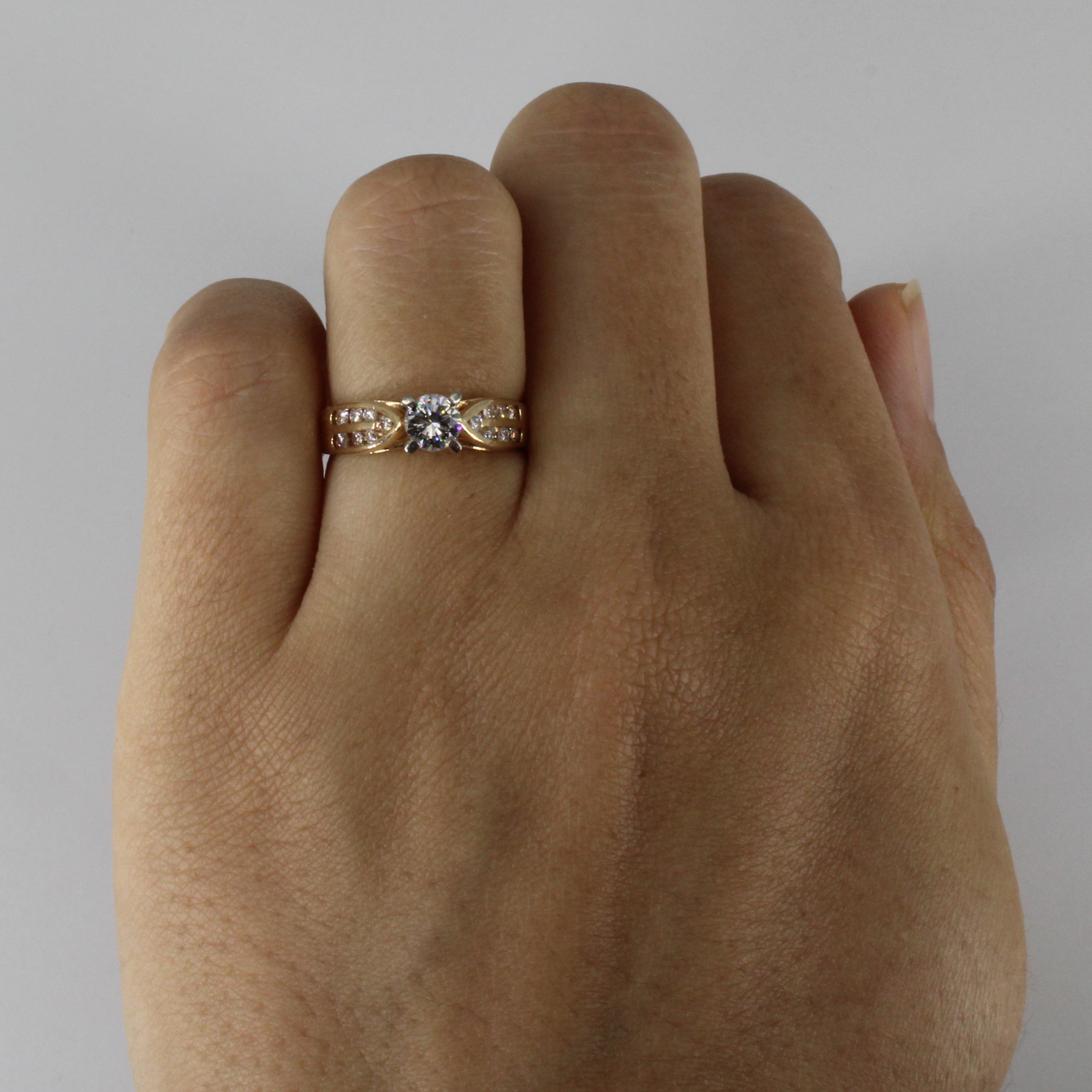 Solitaire Set with Diamond Accents Engagement Ring | 0.60ctw | SZ 4.5 |