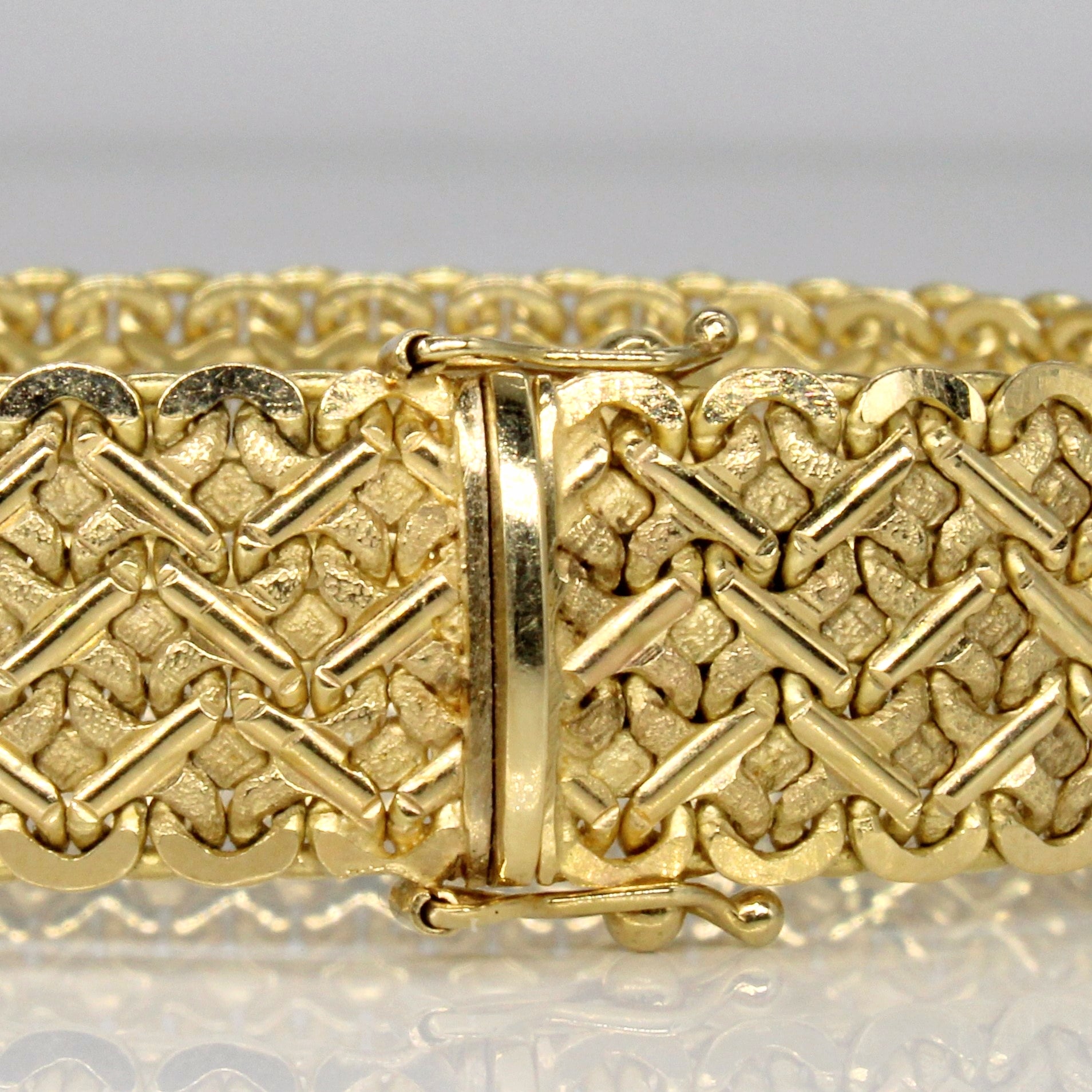 14k Yellow Gold Woven Bracelet | 8" |