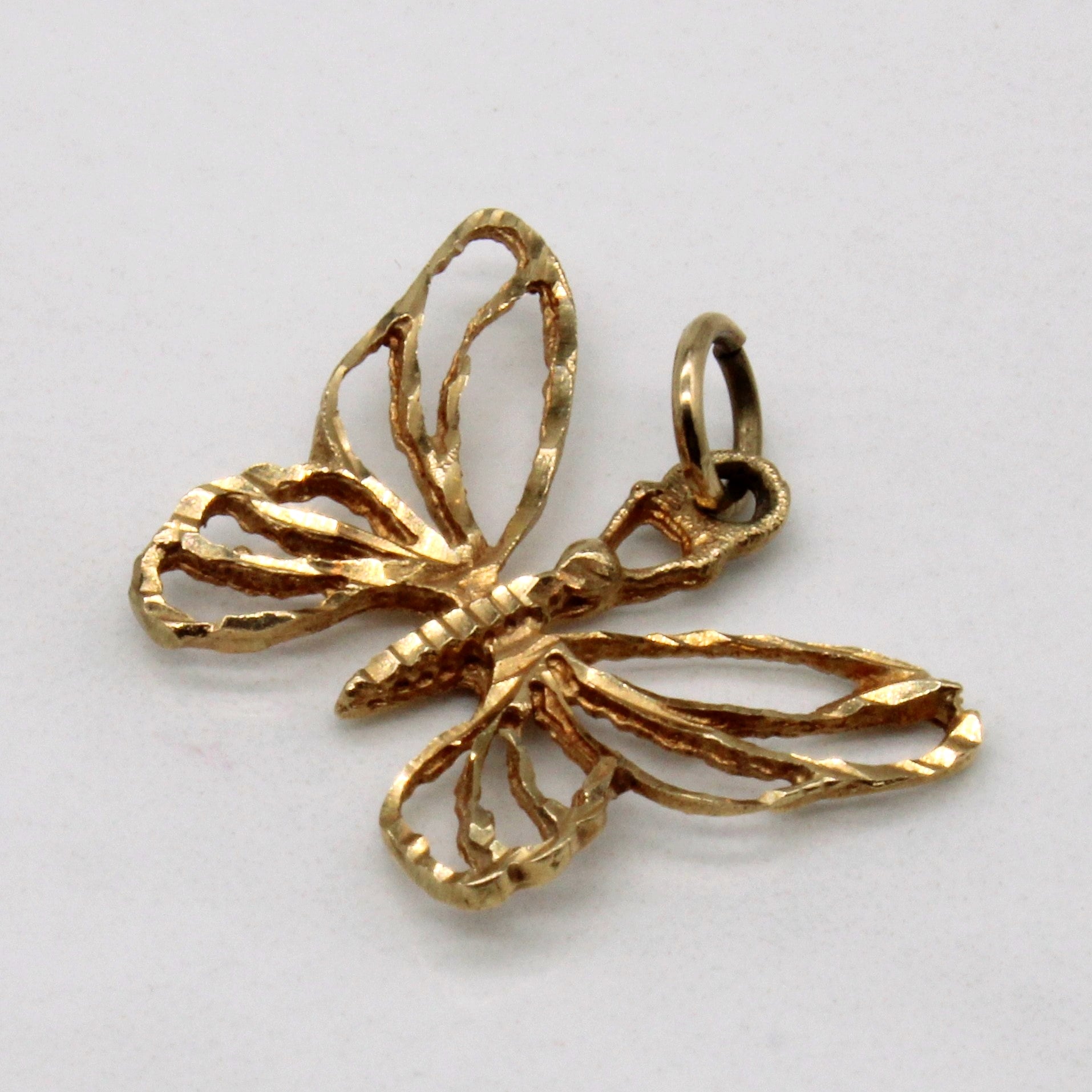 9k Yellow Gold Butterfly Pendant