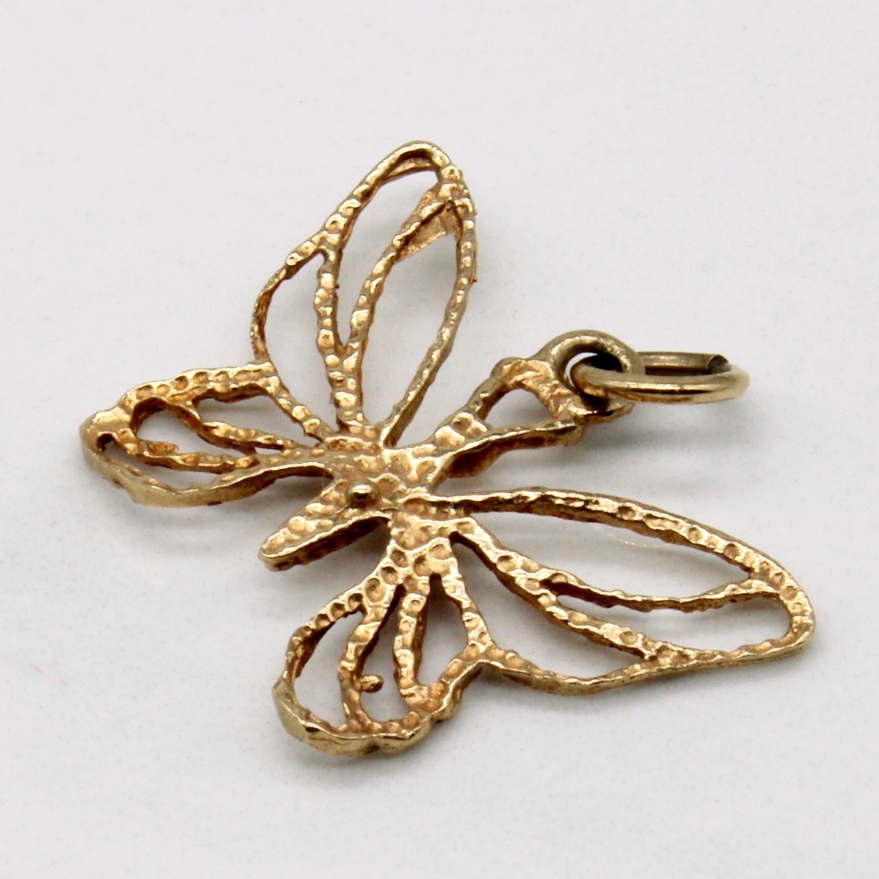 9k Yellow Gold Butterfly Pendant