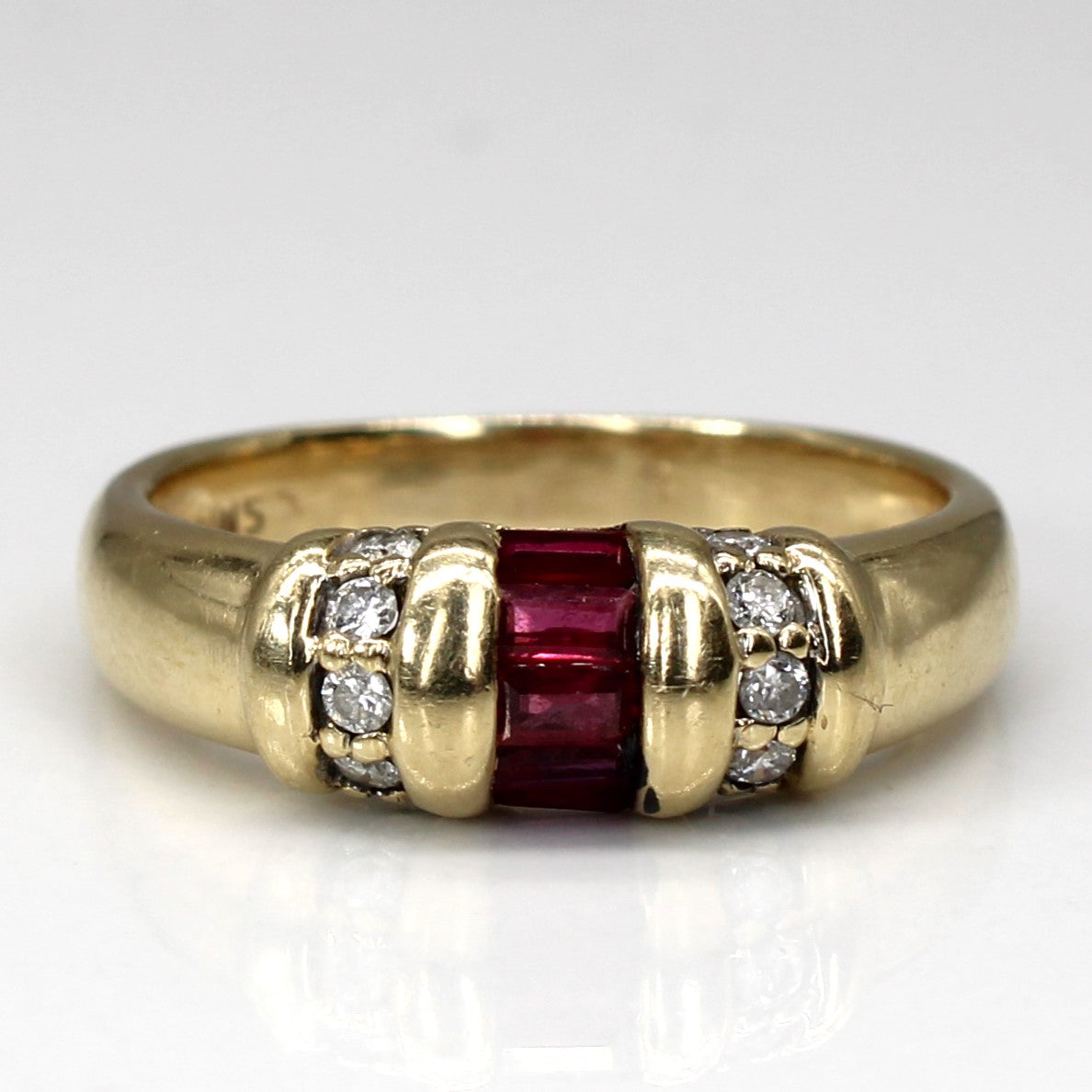 Ruby & Diamond Old Ring | 0.15ctw | 0.14ctw | SZ 6.75 |