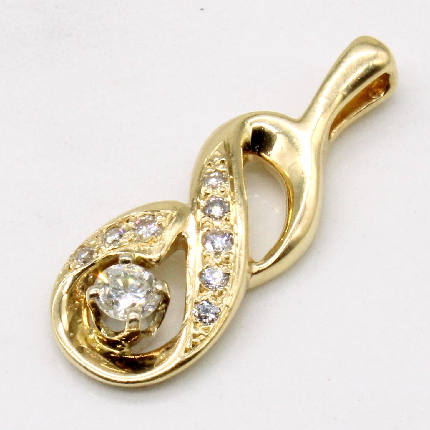 Diamond Infinity Pendant | 0.26ctw |