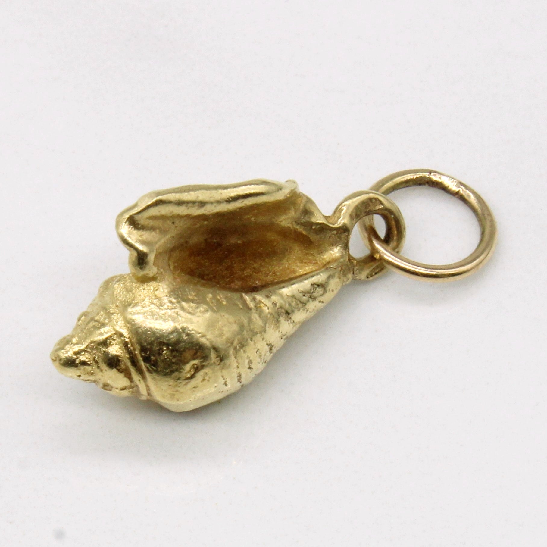 14k Yellow Gold Conch Shell Charm