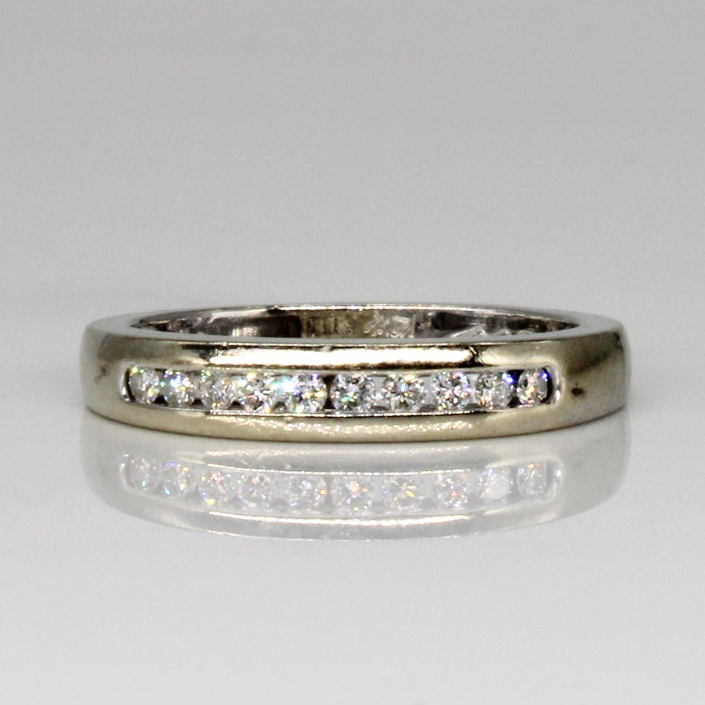 Channel Set Diamond Ring | 0.11ctw | SZ 3.5 |