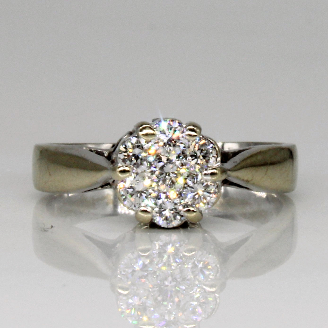 High Set Diamond Cluster Ring | 0.30ctw | SZ 5.5 |