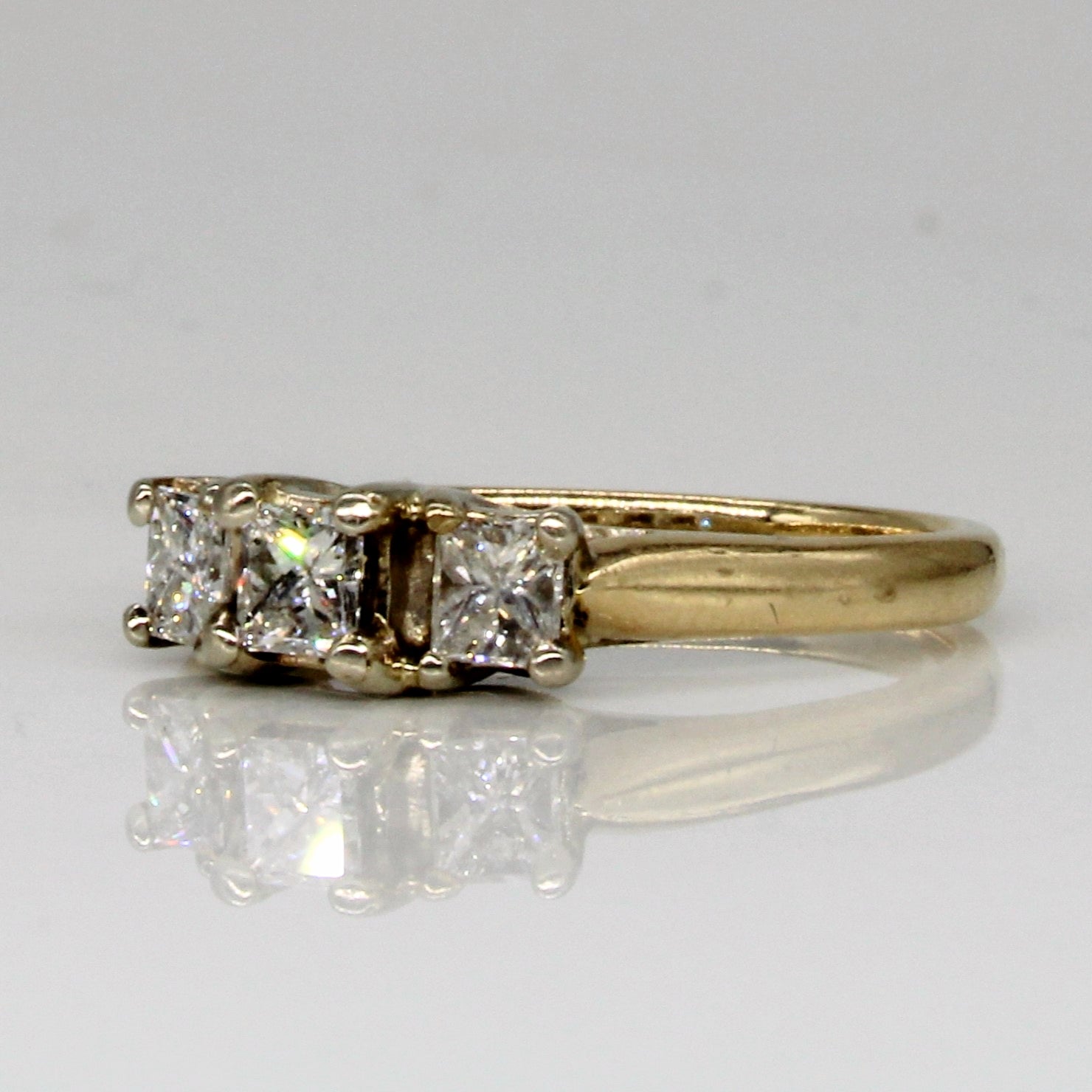 Three Stone Diamond Ring | 0.50ctw | SZ 5.75 |