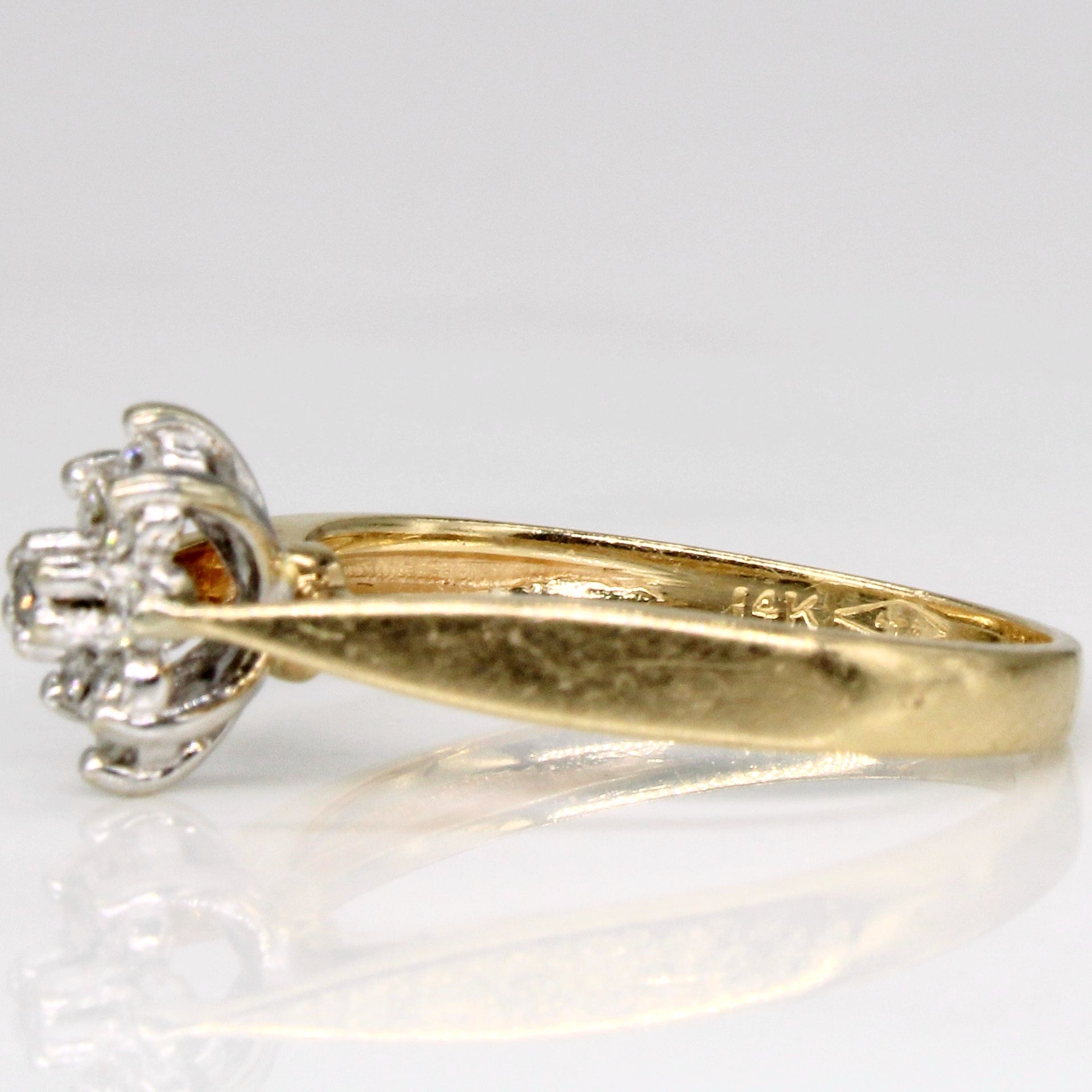 Diamond Cluster Ring | 0.10ctw | SZ 6 |