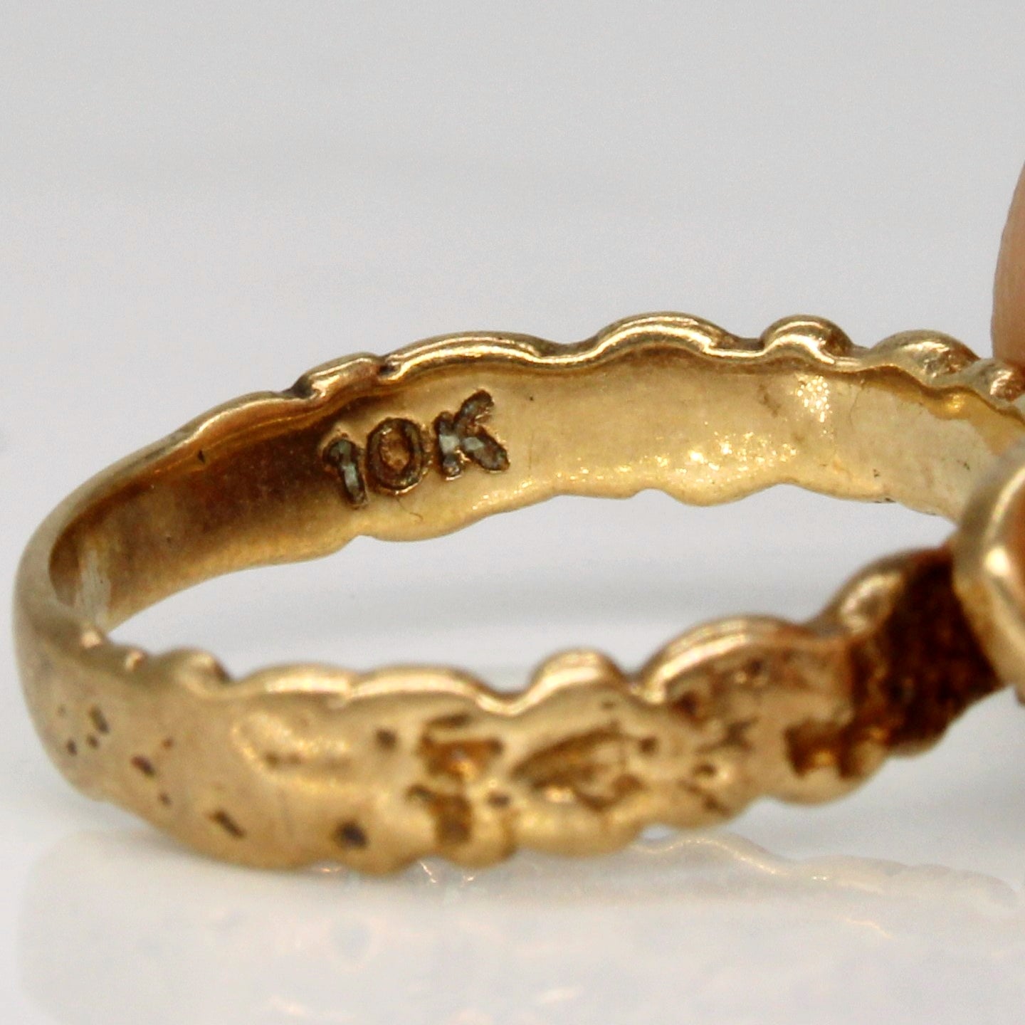 14k Yellow Gold Heart Link Ring | SZ 5.5 |