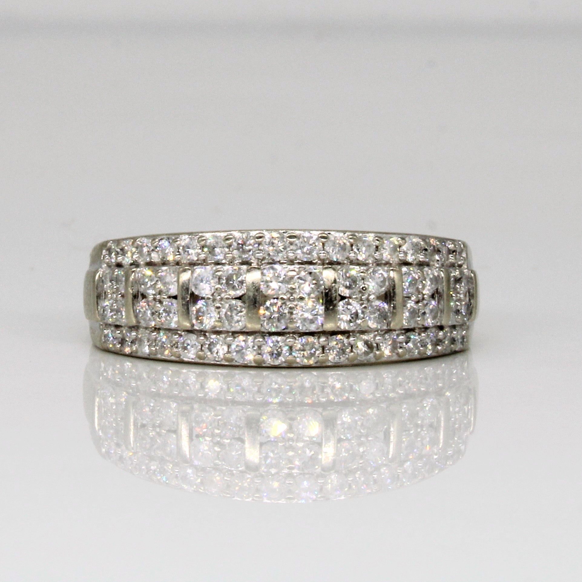 Diamond Cluster Ring | 0.80ctw | SZ 10.75 |