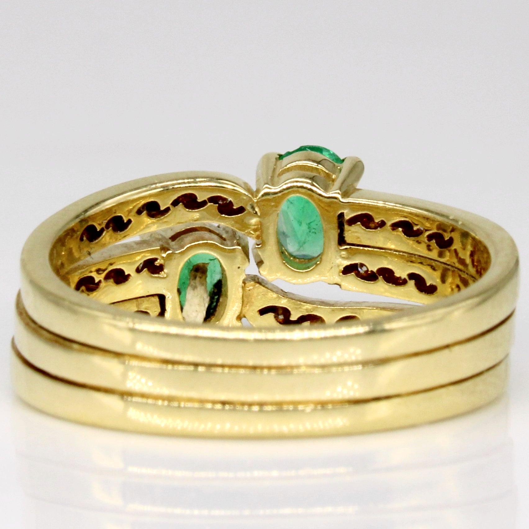 Emerald & Diamond Ring | 0.60ctw, 0.22ctw | SZ 7.25 |