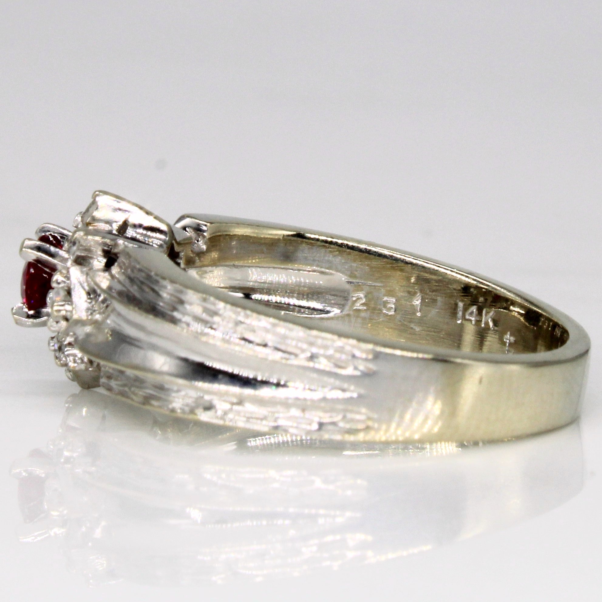 Ruby & Diamond Cluster Set Ring | 0.23ct, 0.08ctw | SZ 7 |