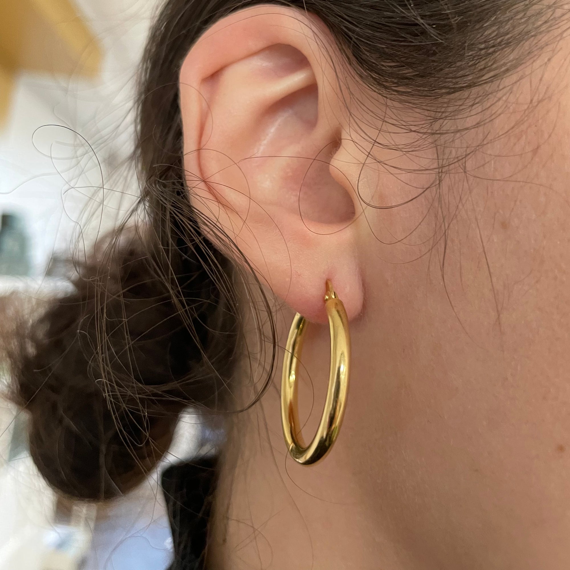 18k Yellow Gold Hoop Earrings