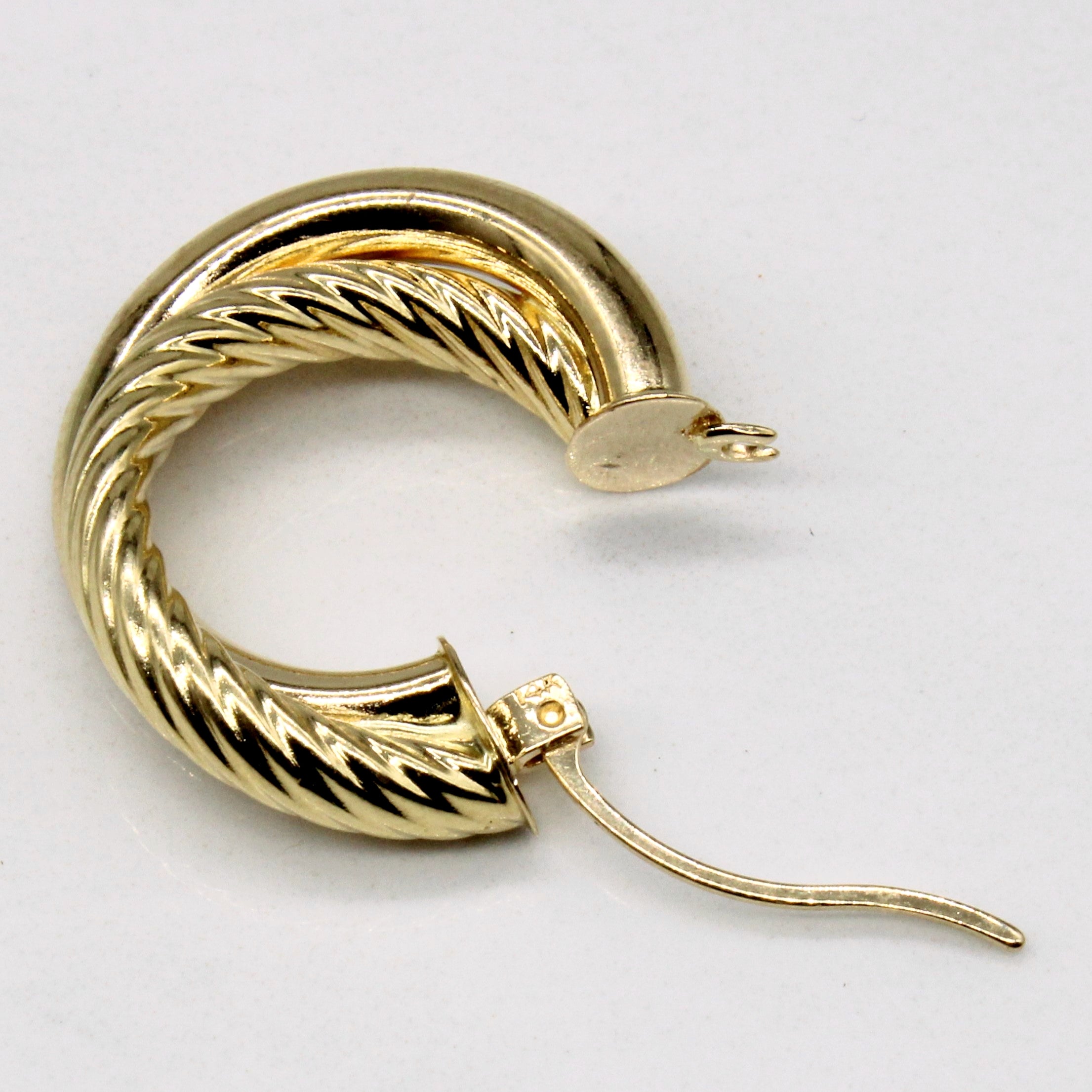 14k Yellow Gold Hoop Earrings