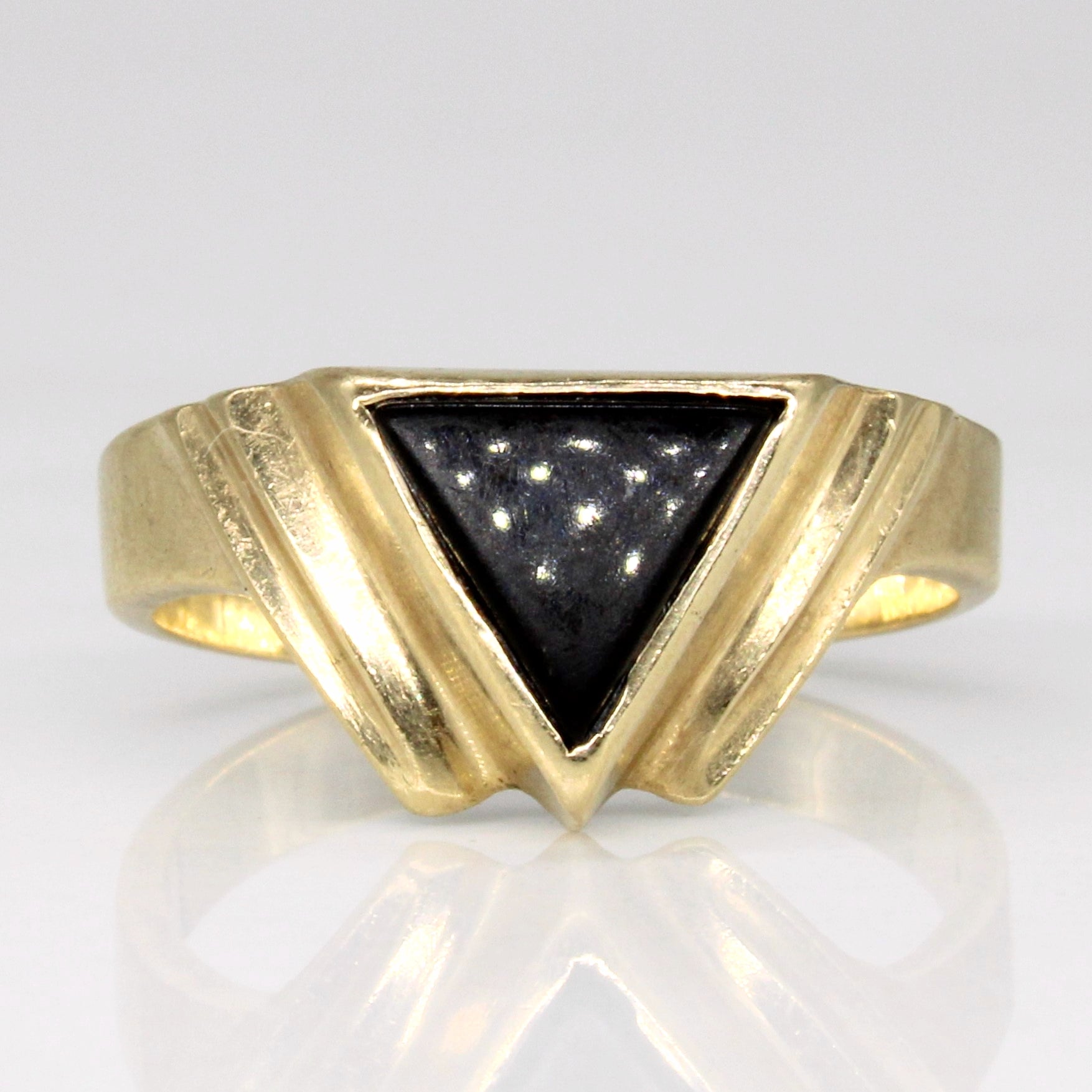 Onyx Triangle Ring | 0.60ct | SZ 6.75 |