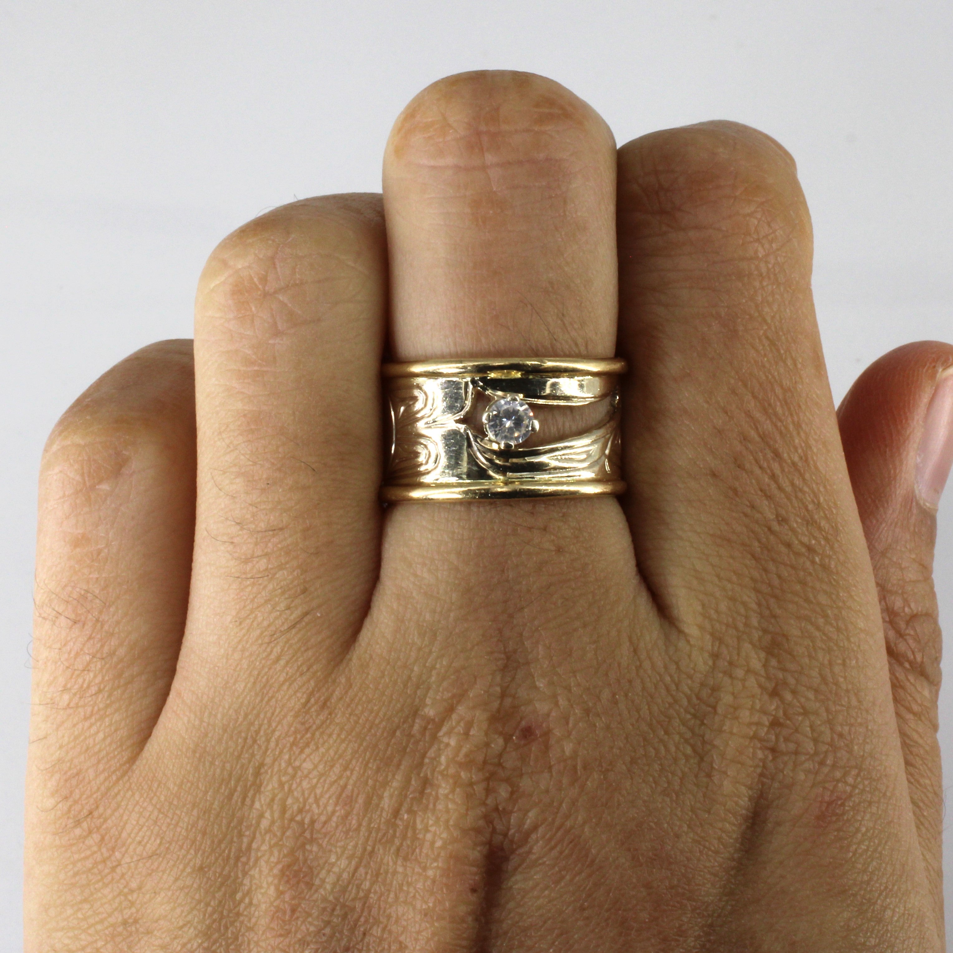Solitaire Diamond Indigenous Art Gold Band | 0.15ct | SZ 6.5 |