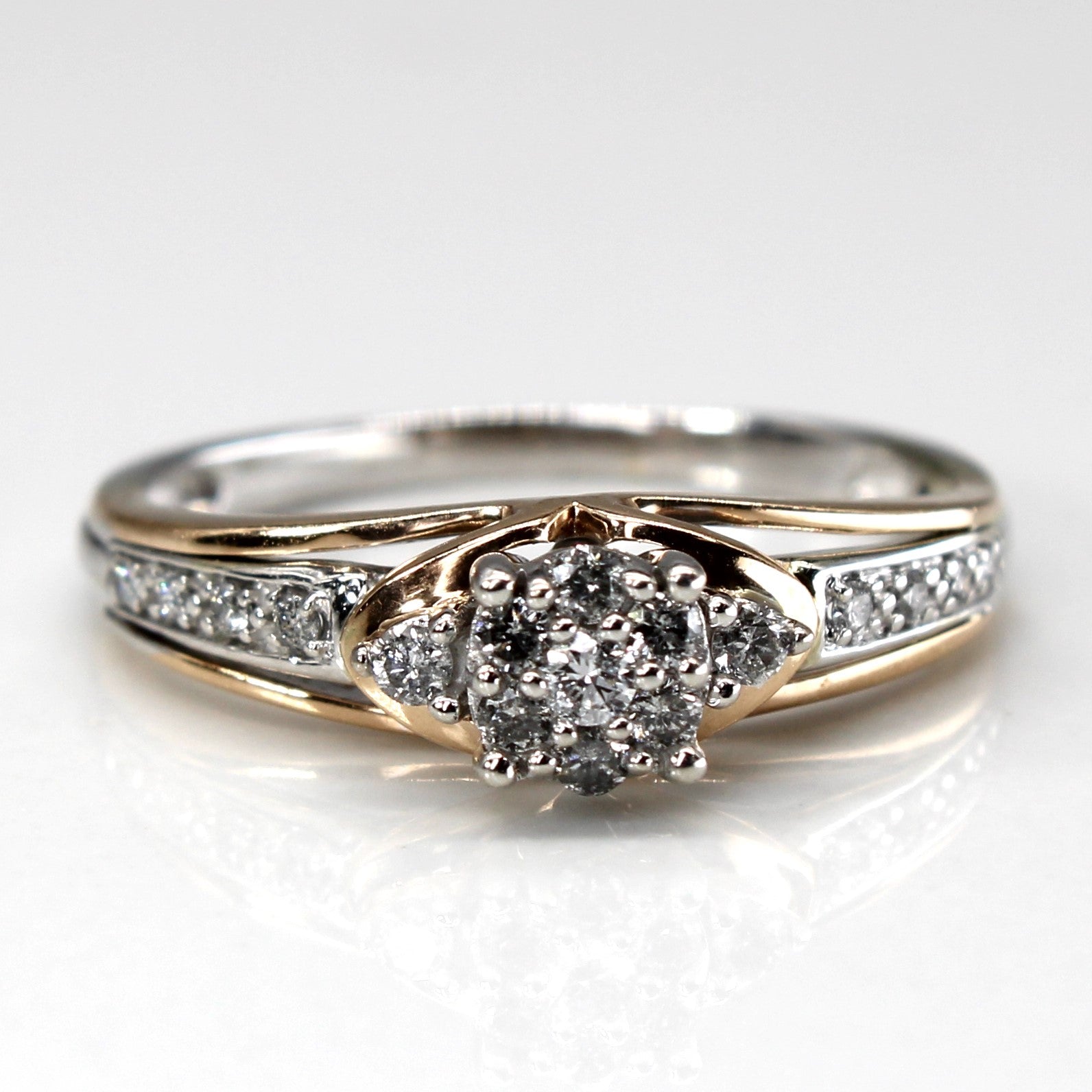 High Set Cluster Diamond Gold Ring | 0.15ctw | SZ 6.75 |